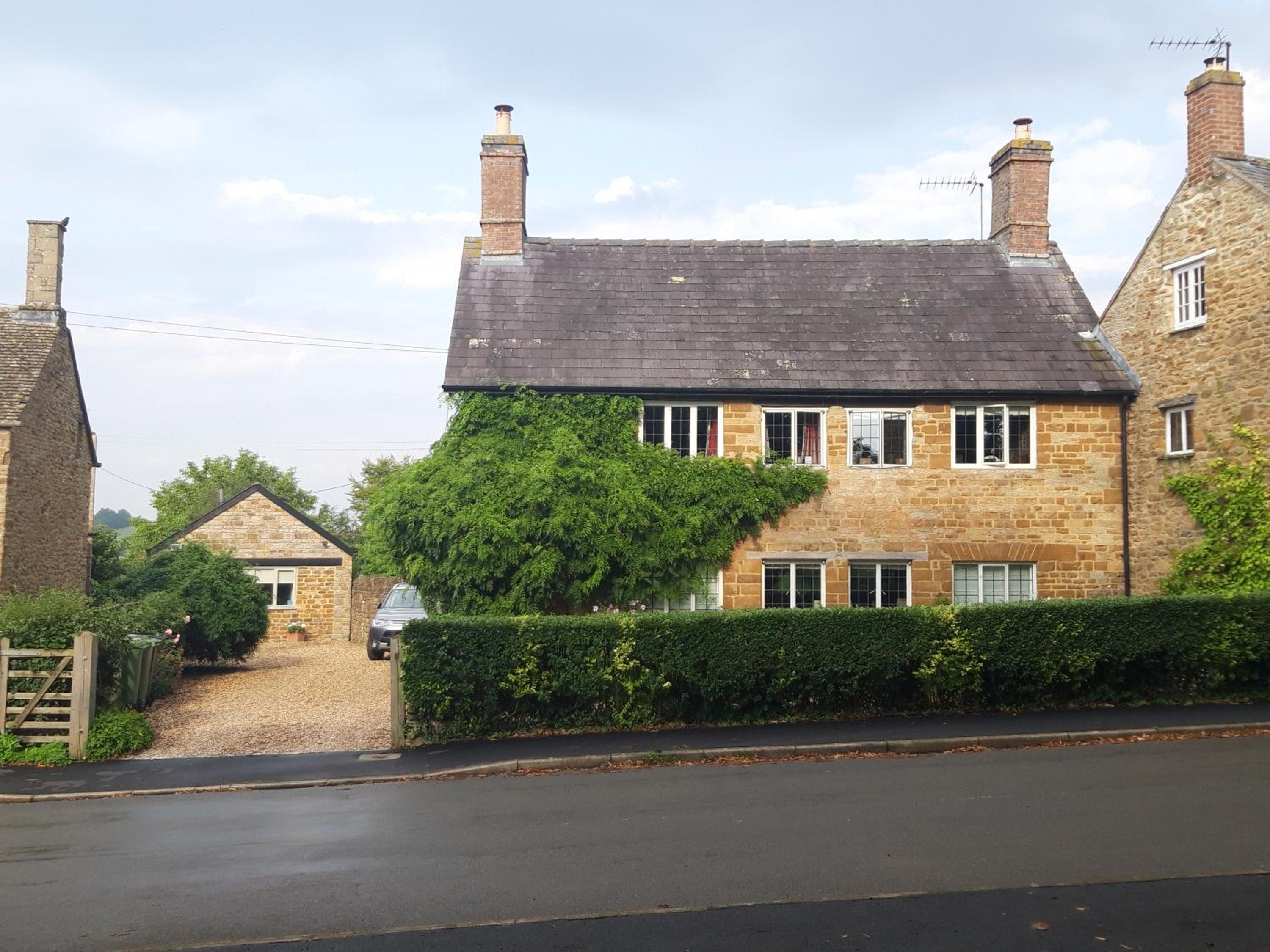 Hotel Wayside House B&B - Image 1