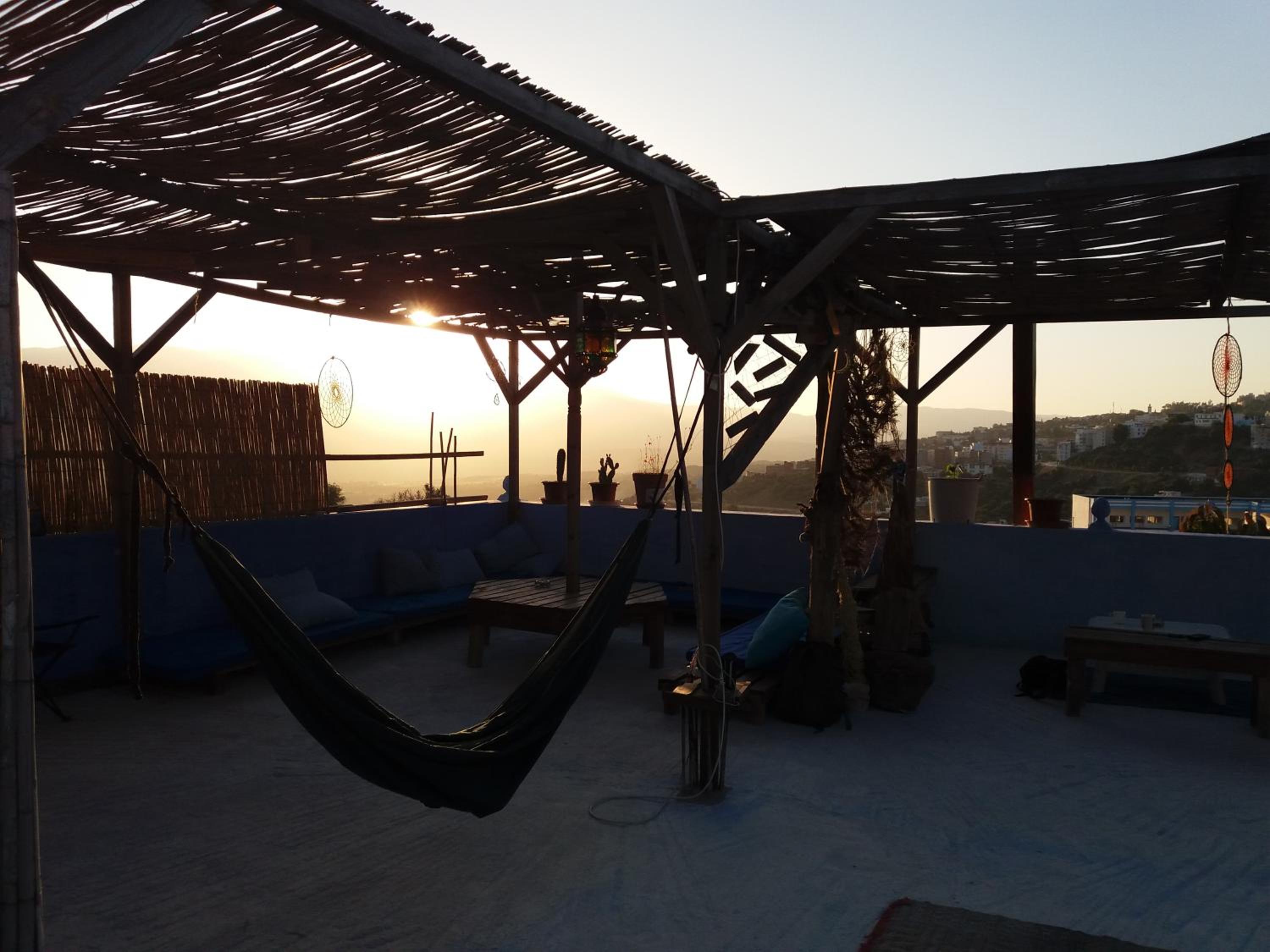 AliBaba Apartment Hostel Bamboo Rooftop Room - Image 3