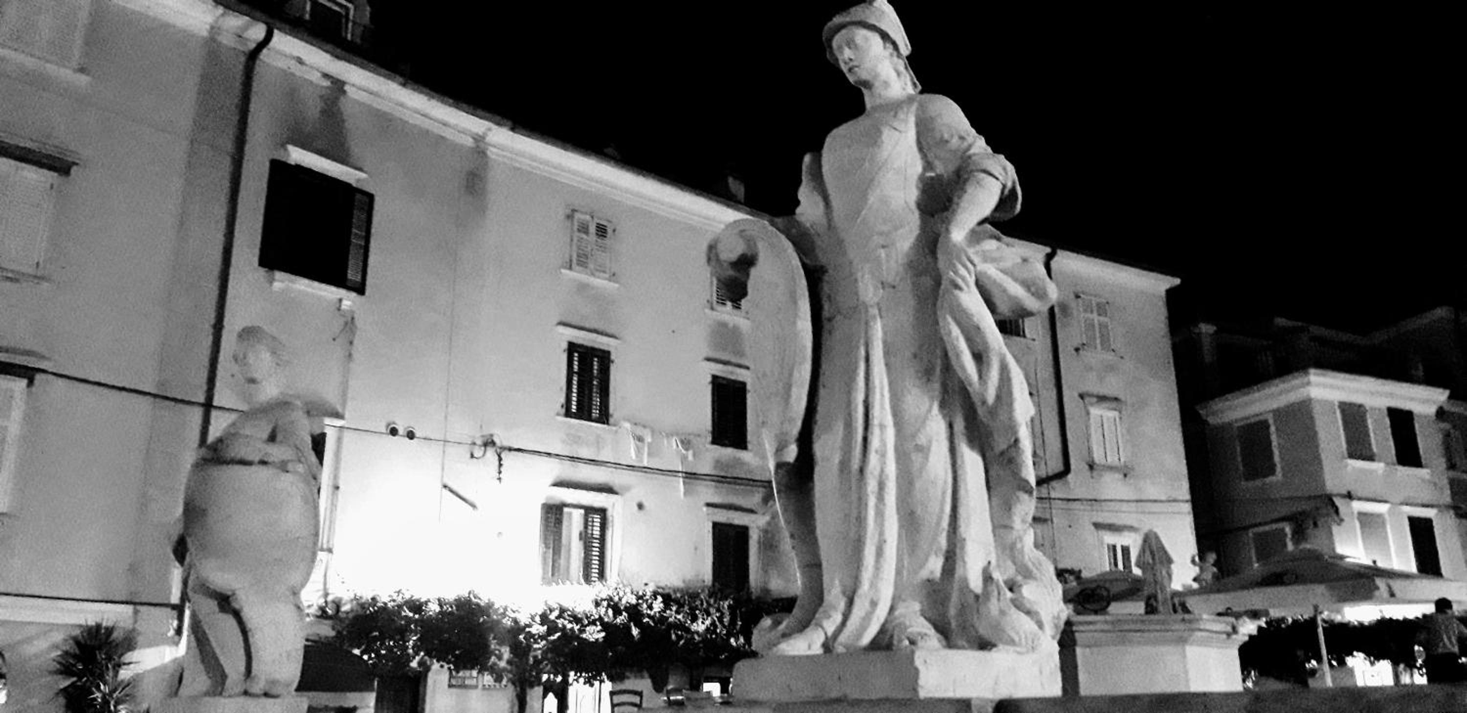 Apartments Primo Maggio view 4