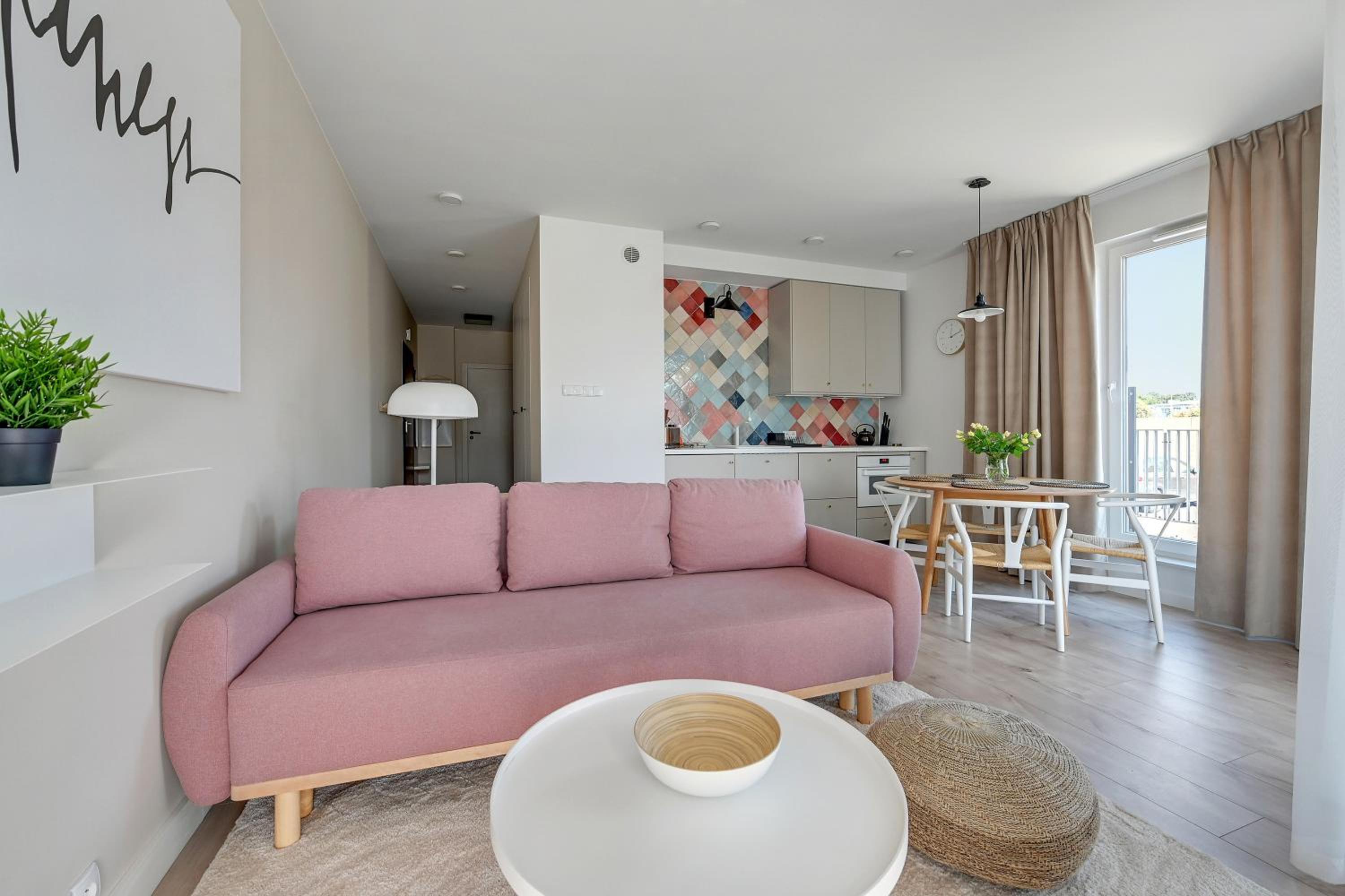 Wave Apartments - Olivia Park view 4