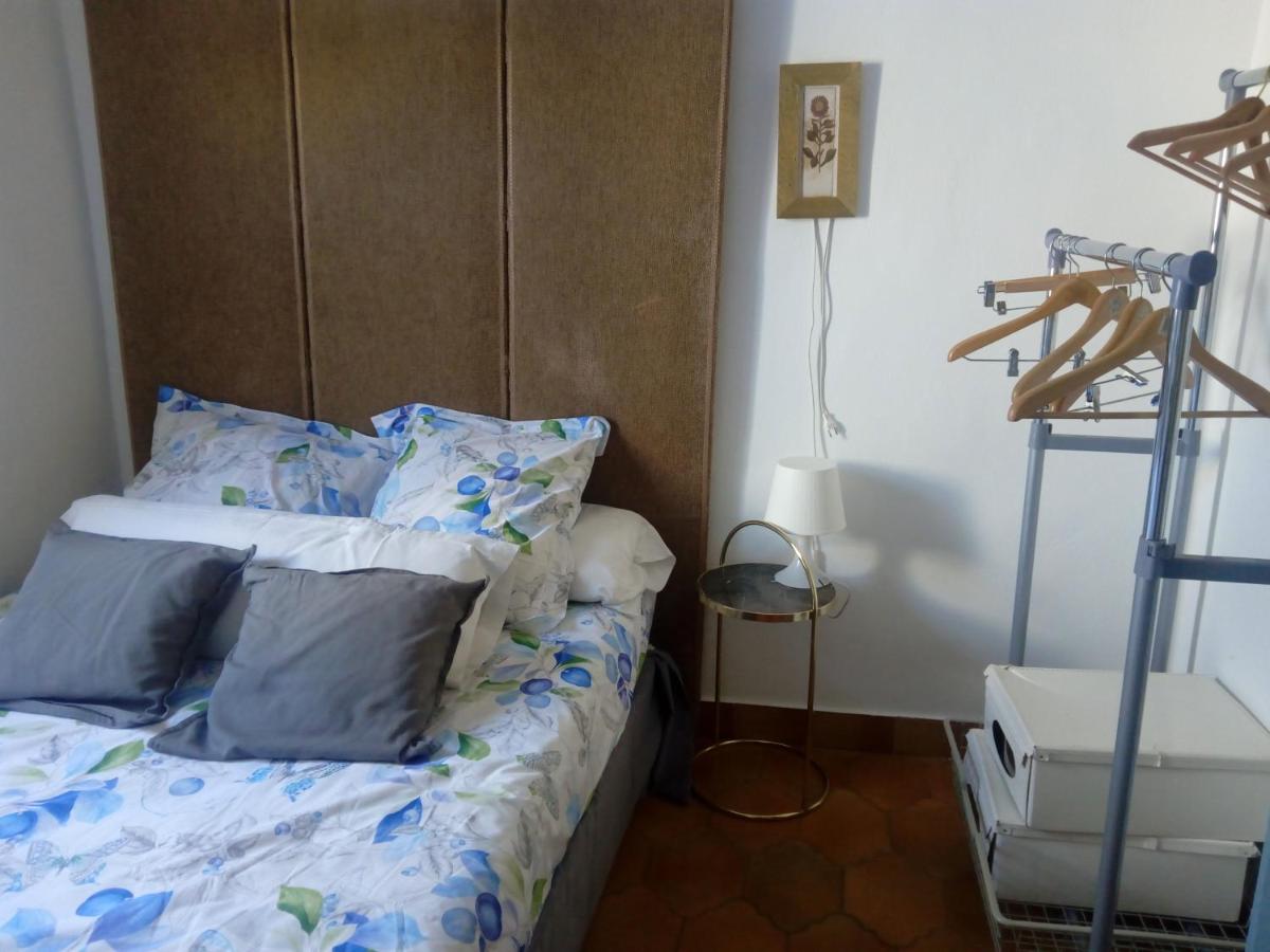 Casa De Comedias