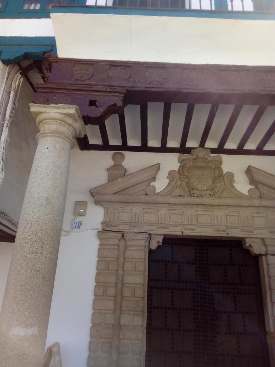 Casa De Comedias