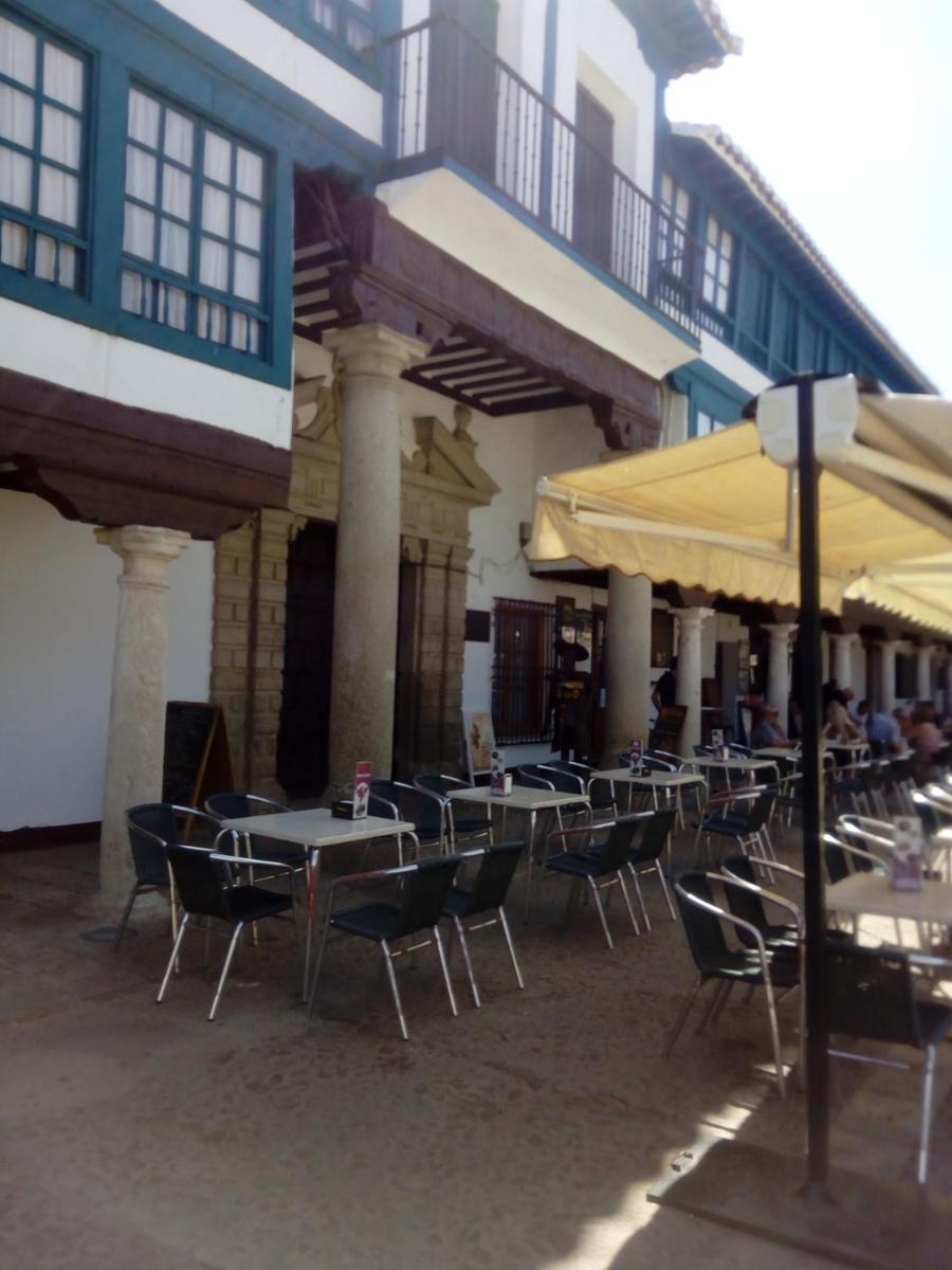 Casa De Comedias