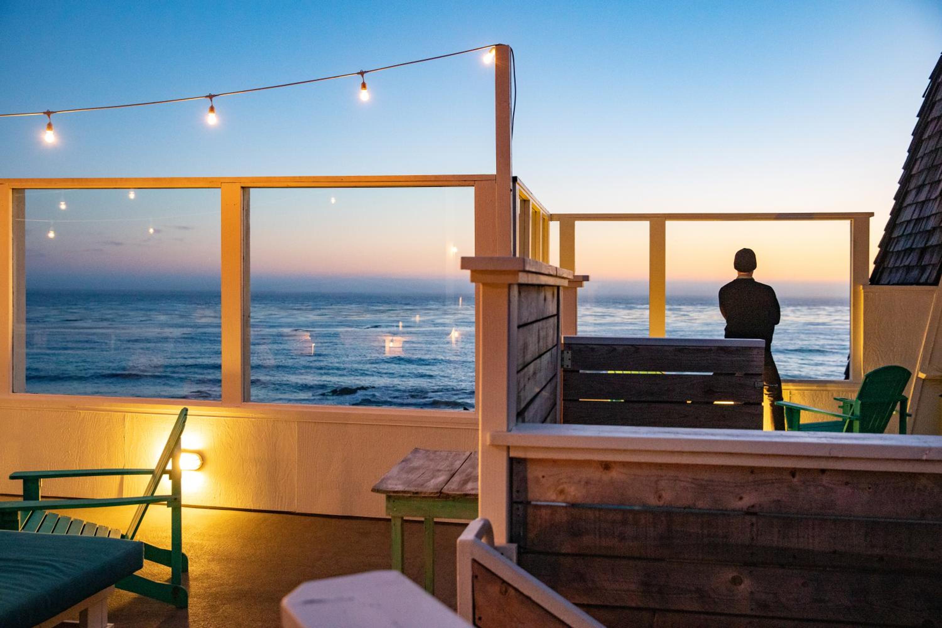 Cambria Beach Lodge