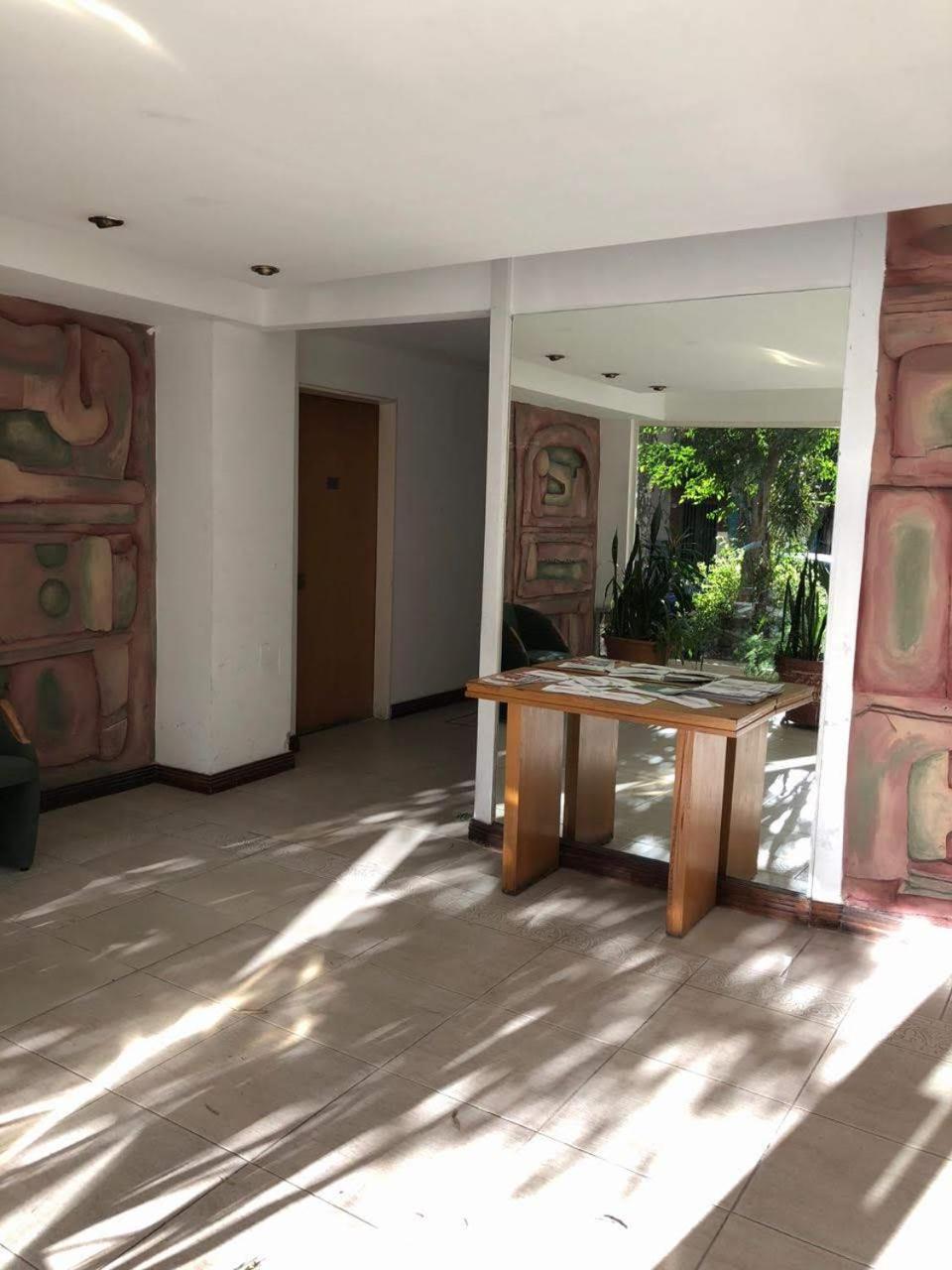 Hotel Palermo Soho, Un Lugar Soñado en Plaza Serrano - Image 1