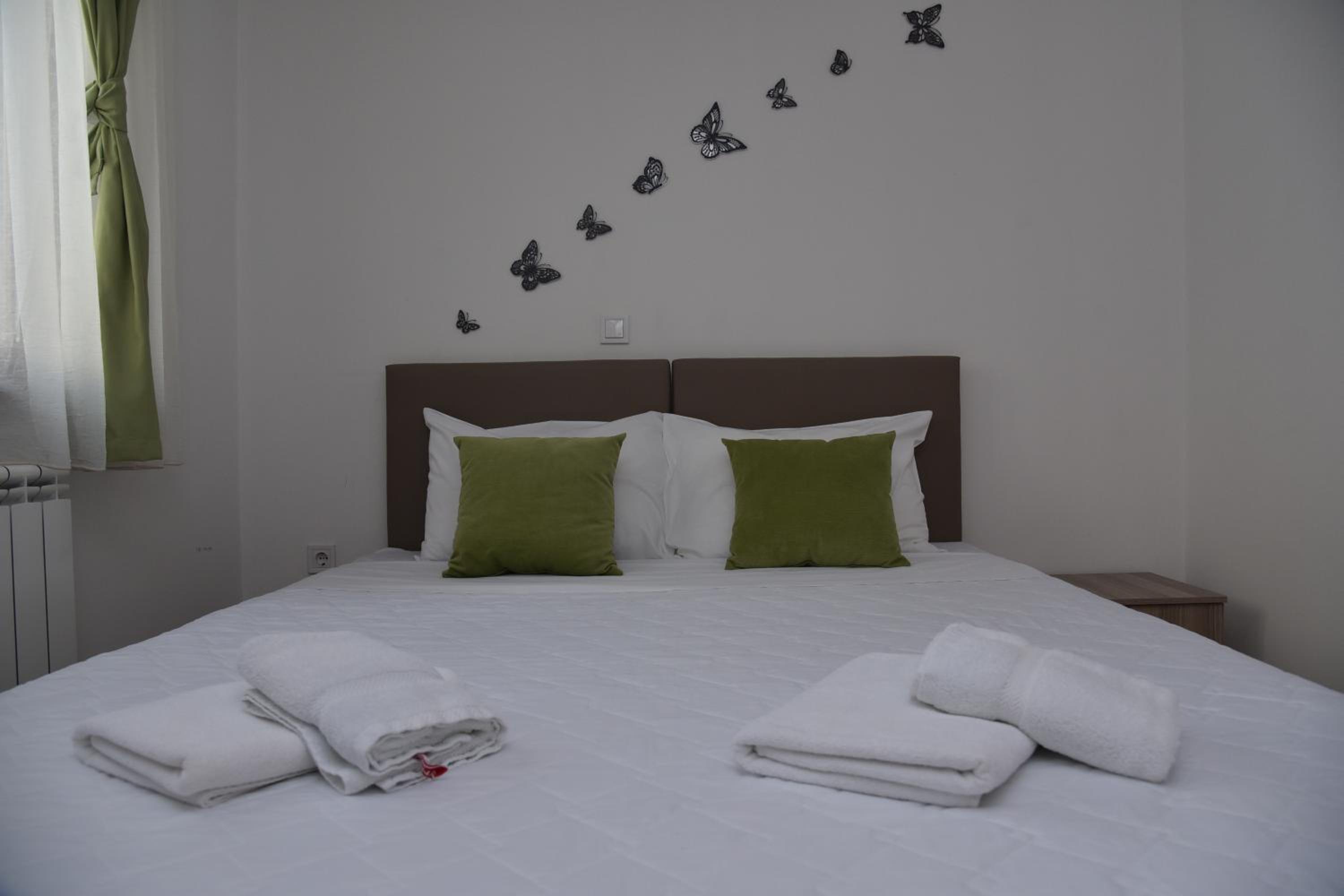 Boda Apartments