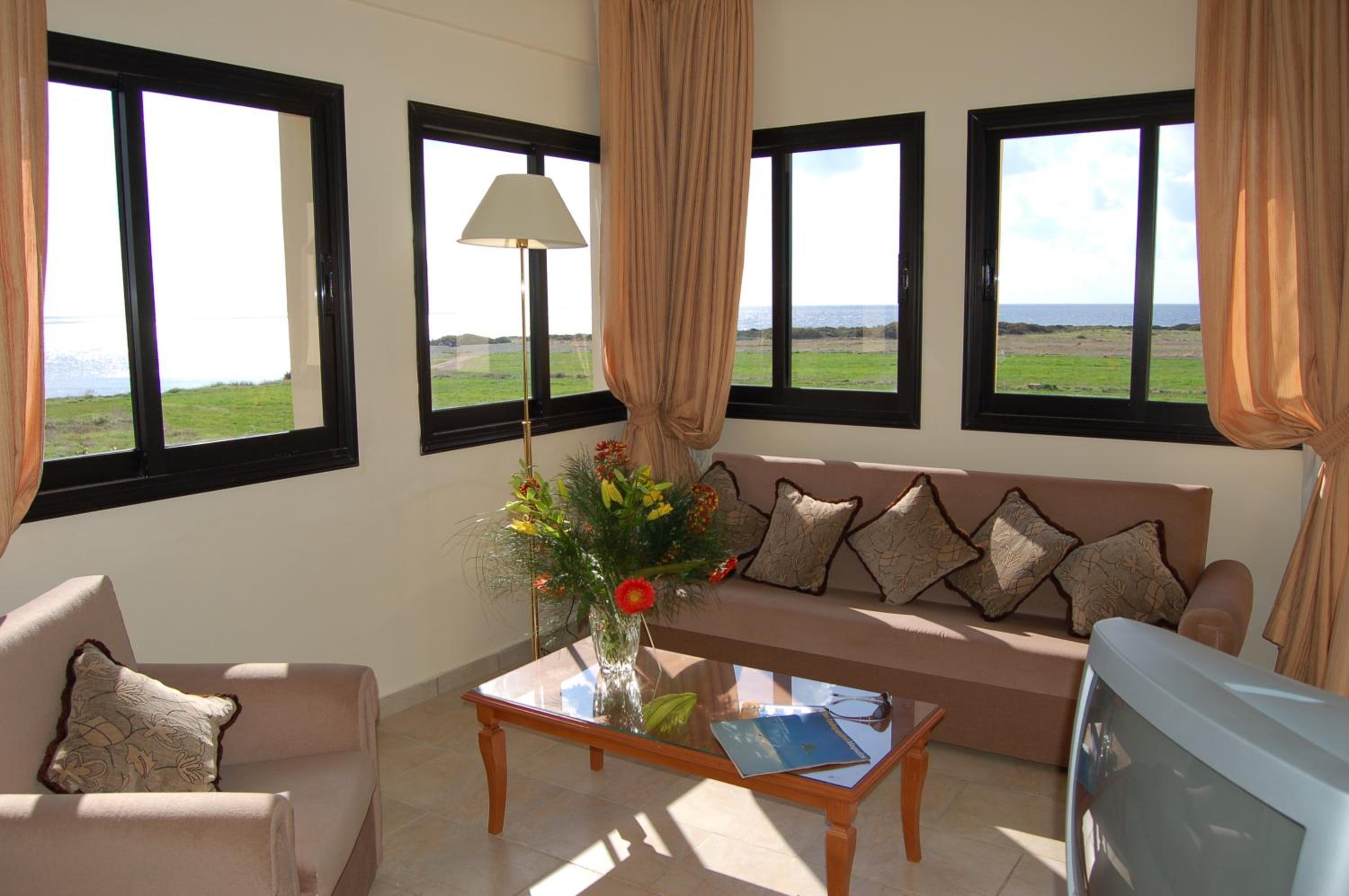 Panareti Coral Bay Villas