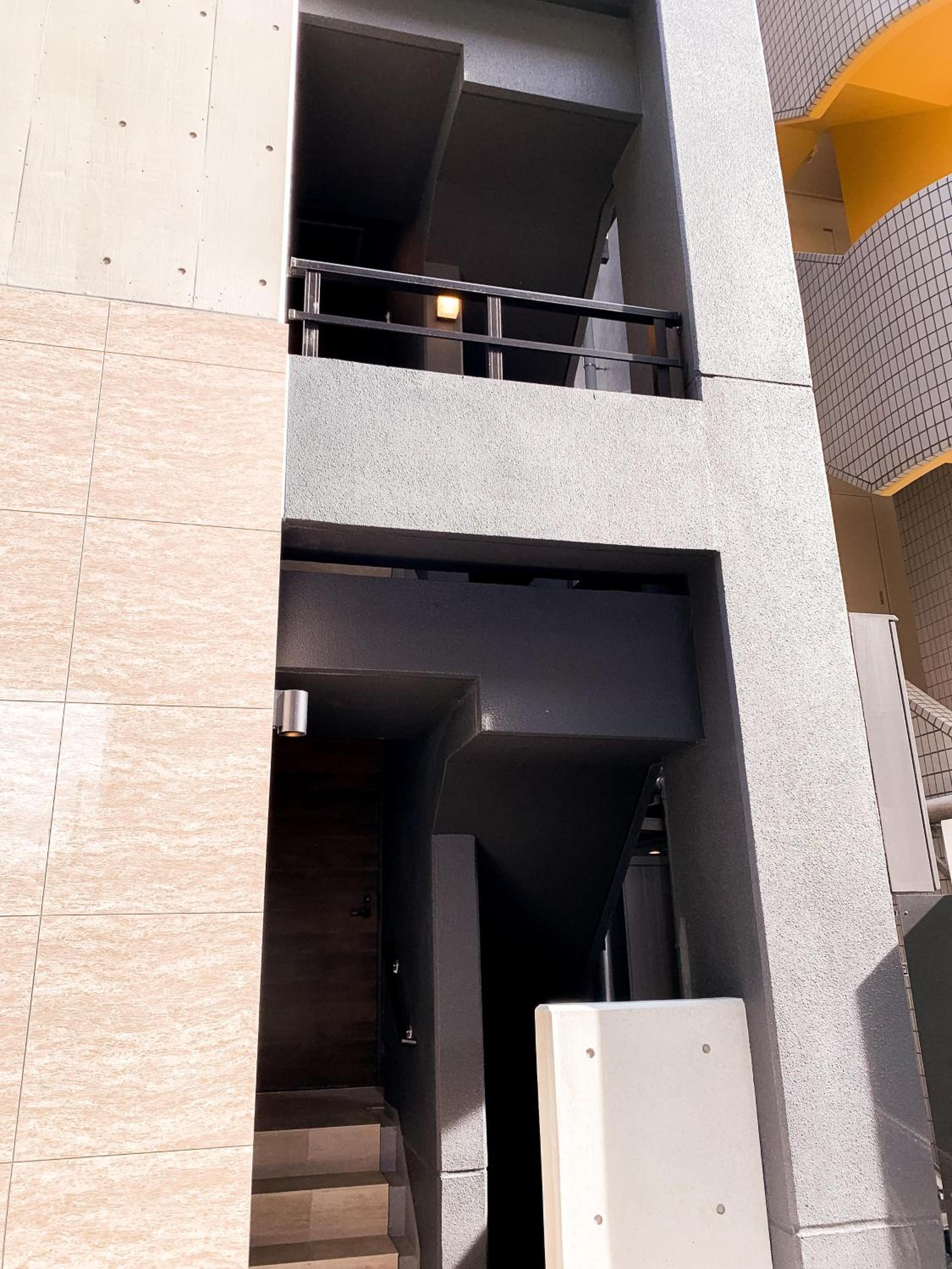 NEST HATAGAYA Stylish Apt