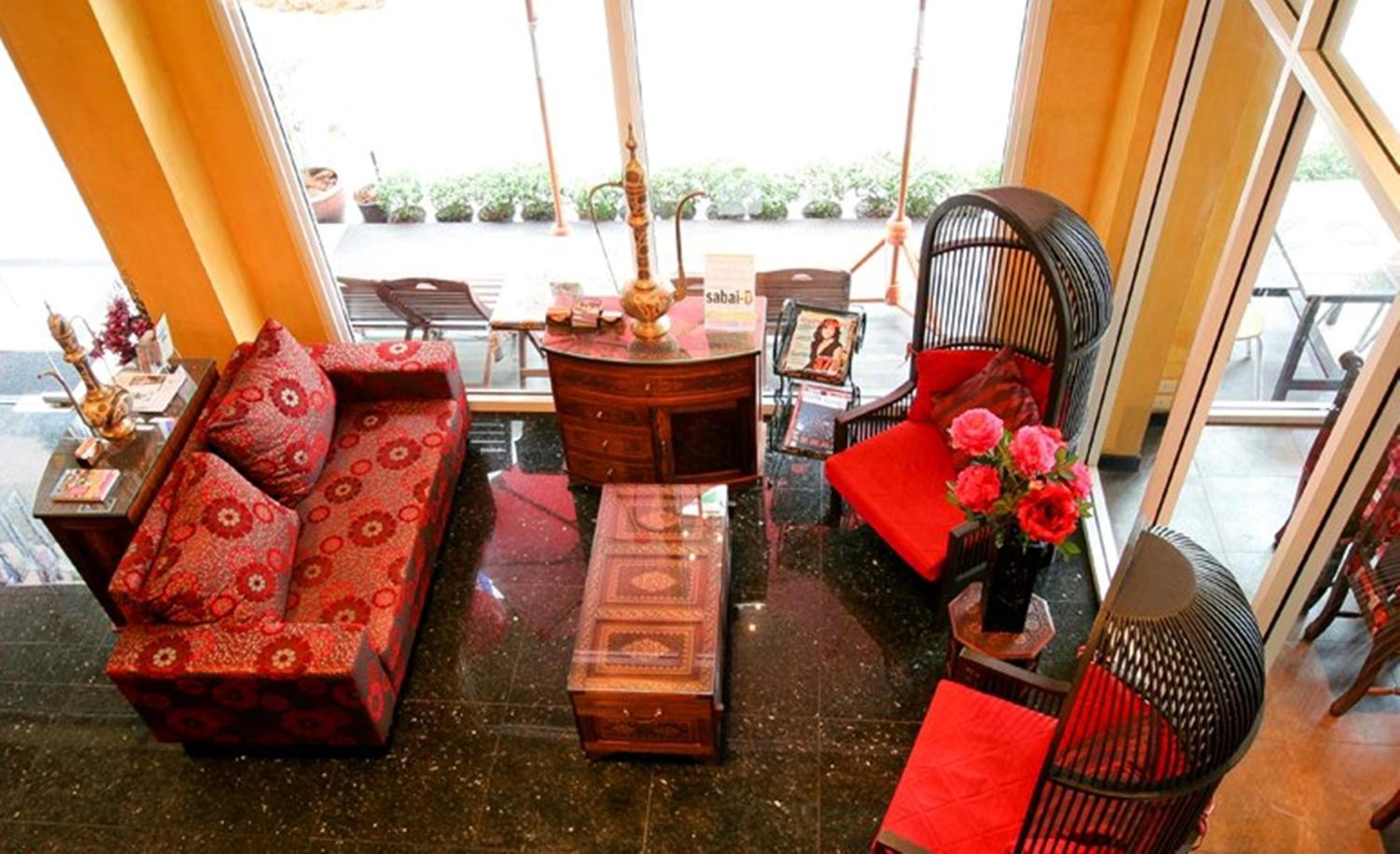 lounge