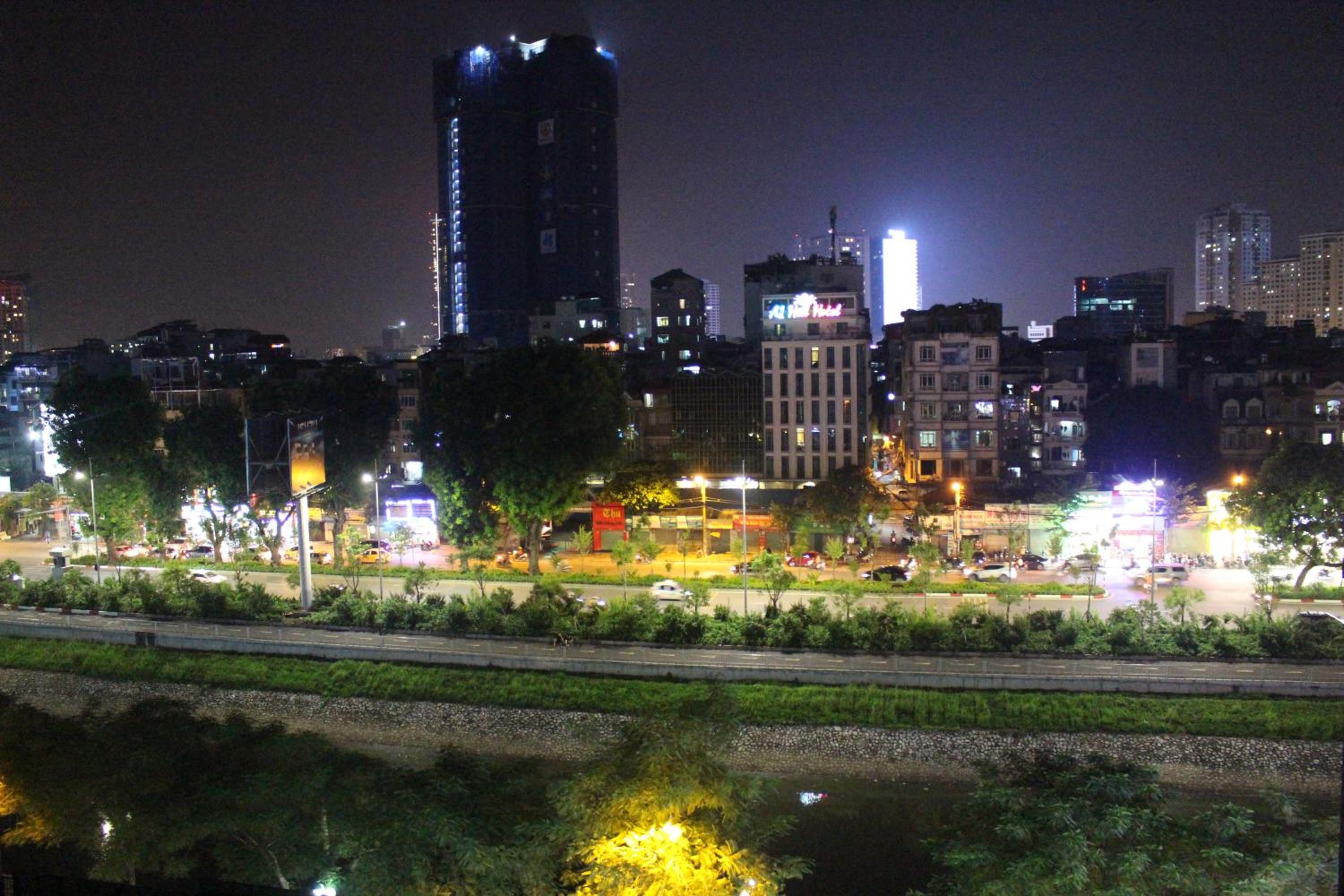 Amazing stay- homestay, city view, near center Hanoi, NK Cau Giay