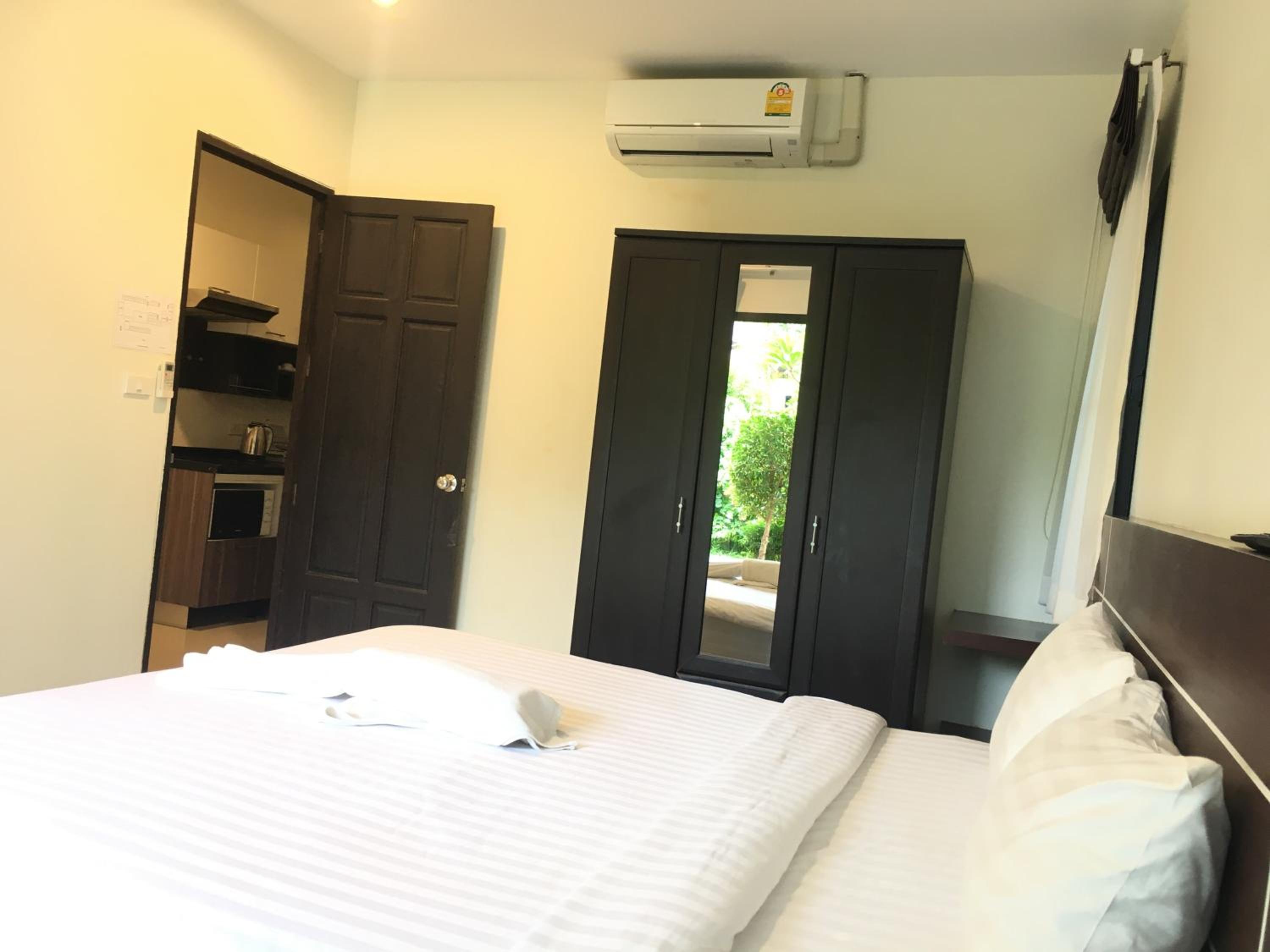 Aonang Oscar Pool Villas - Free Shuttle to Aonang Beach -shared pool - private pool