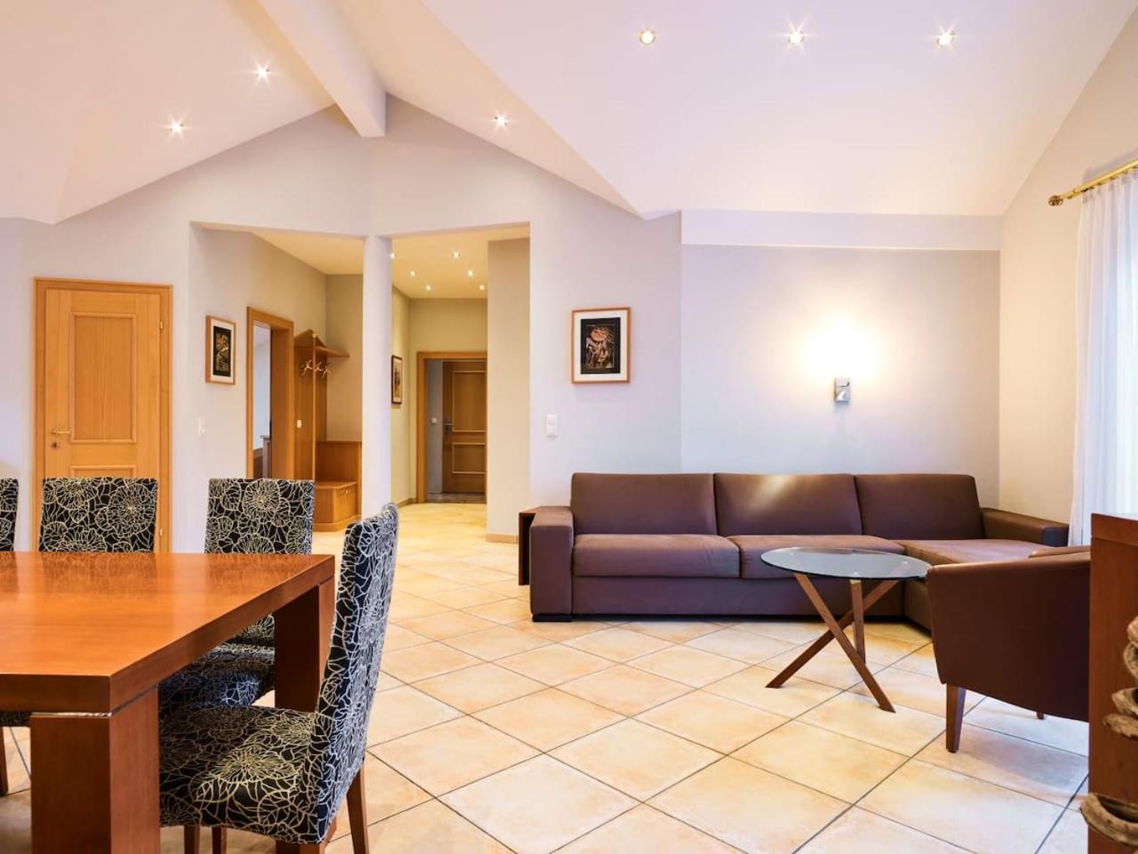 Salzburg Vacations - Holiday Apartments by Das Grune Hotel zur Post - 100 BIO Villa Ceconi - Property Image 37