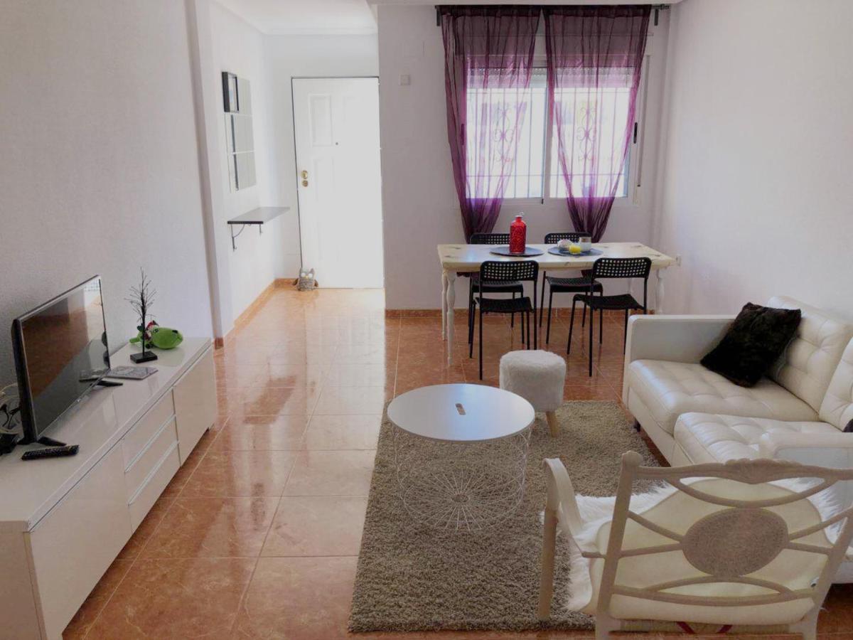 Apartment with Terrace 50m2, 500m to the Beach photo 5