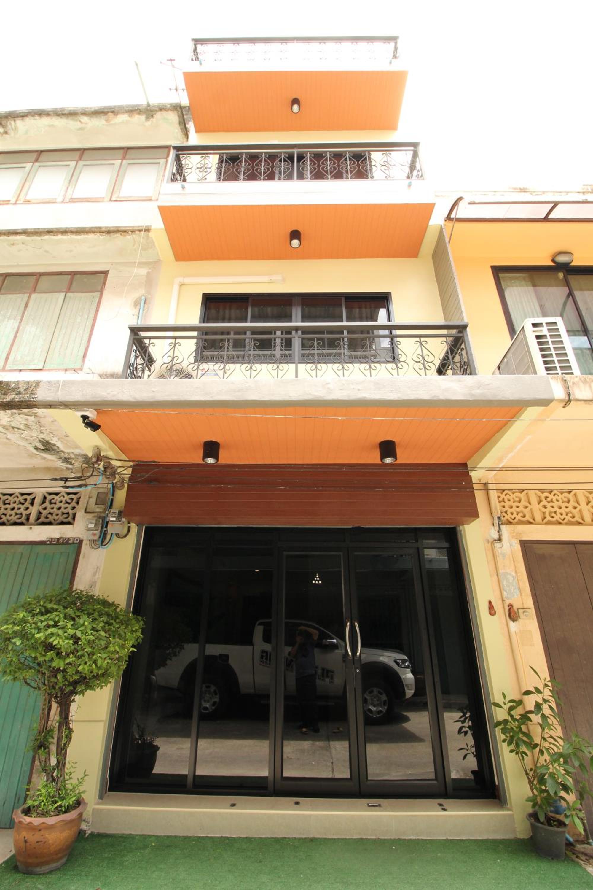Chaiwat Guesthouse
