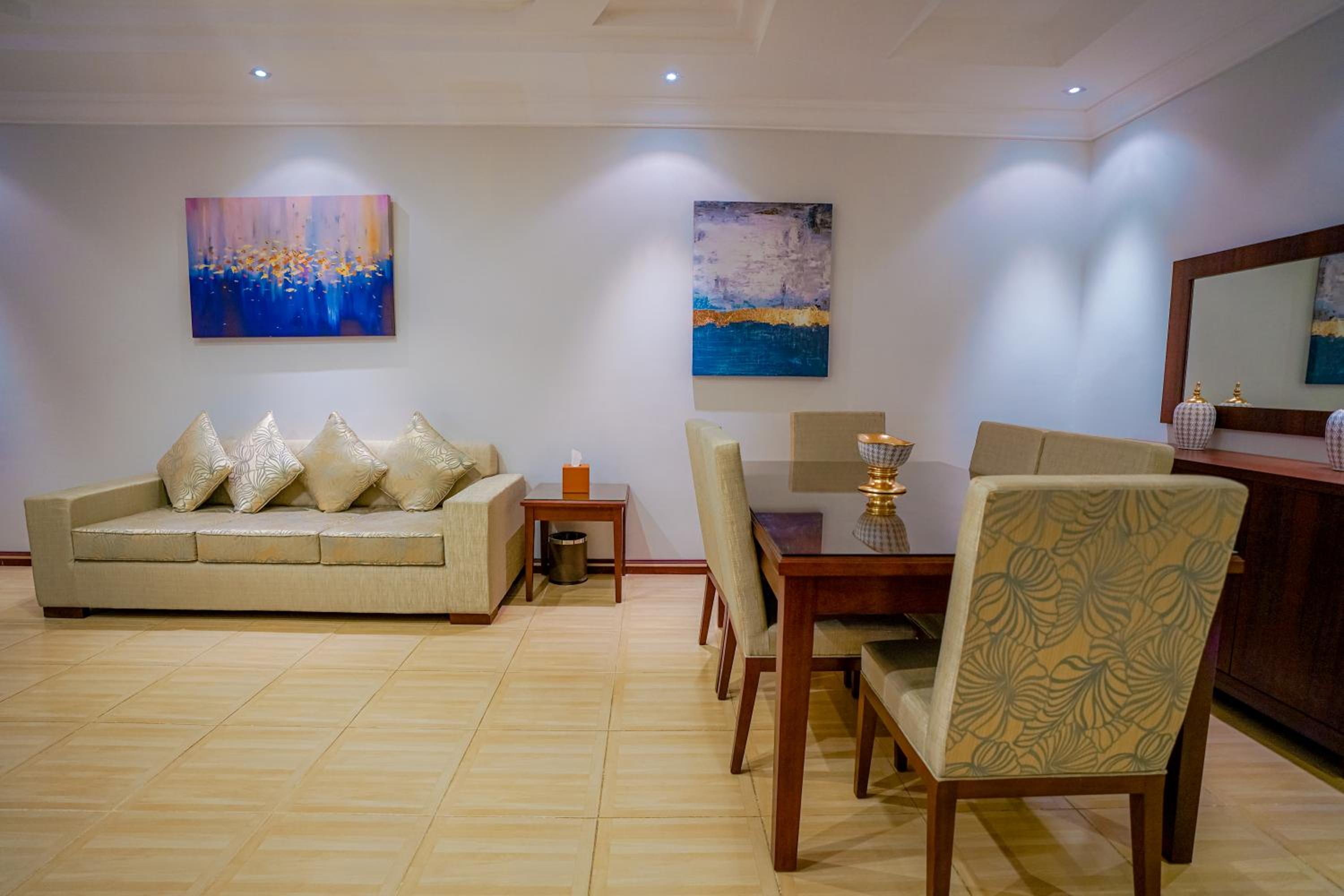 Meral Oasis Hotel Villas