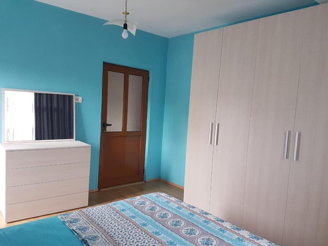 Lovely Apt at the heart of the city&near the lake