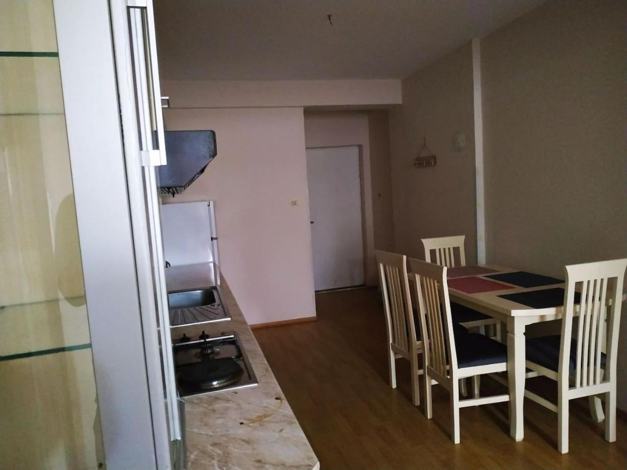 Lovely Apt at the heart of the city&near the lake