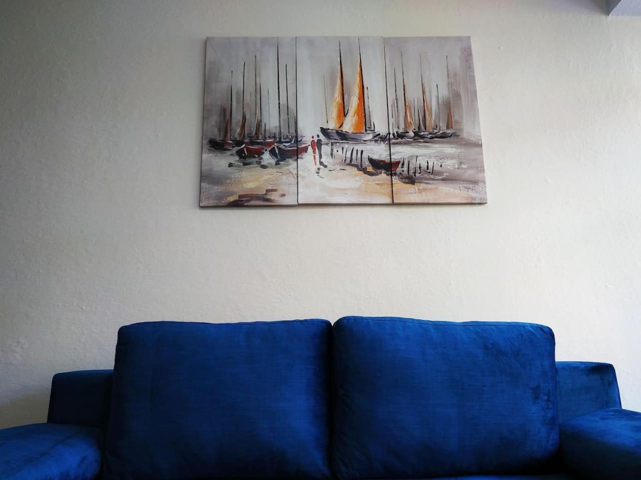 Lovely Apt at the heart of the city&near the lake