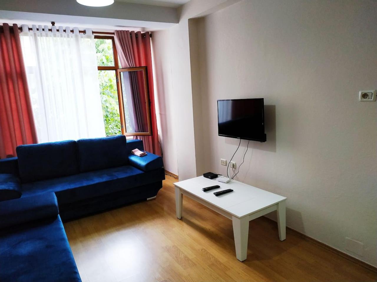 Lovely Apt at the heart of the city&near the lake