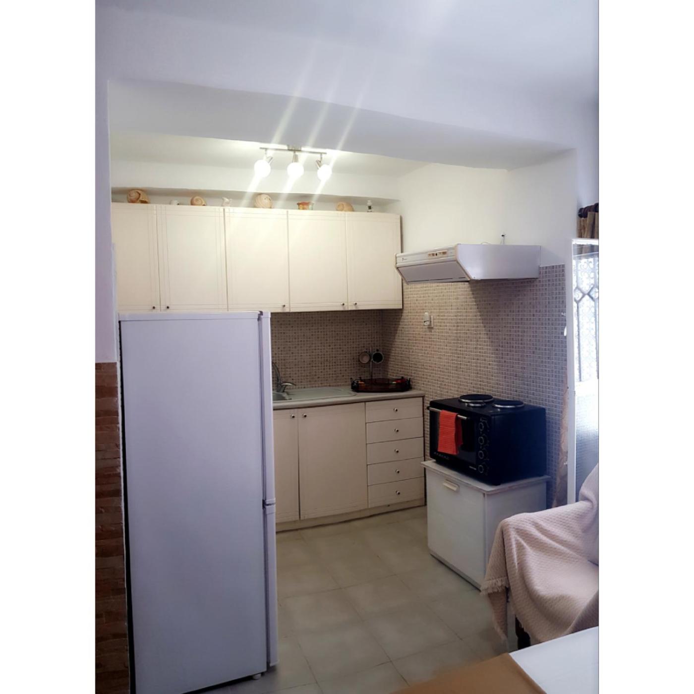 Penny's studio in the heart of Poros photo 5