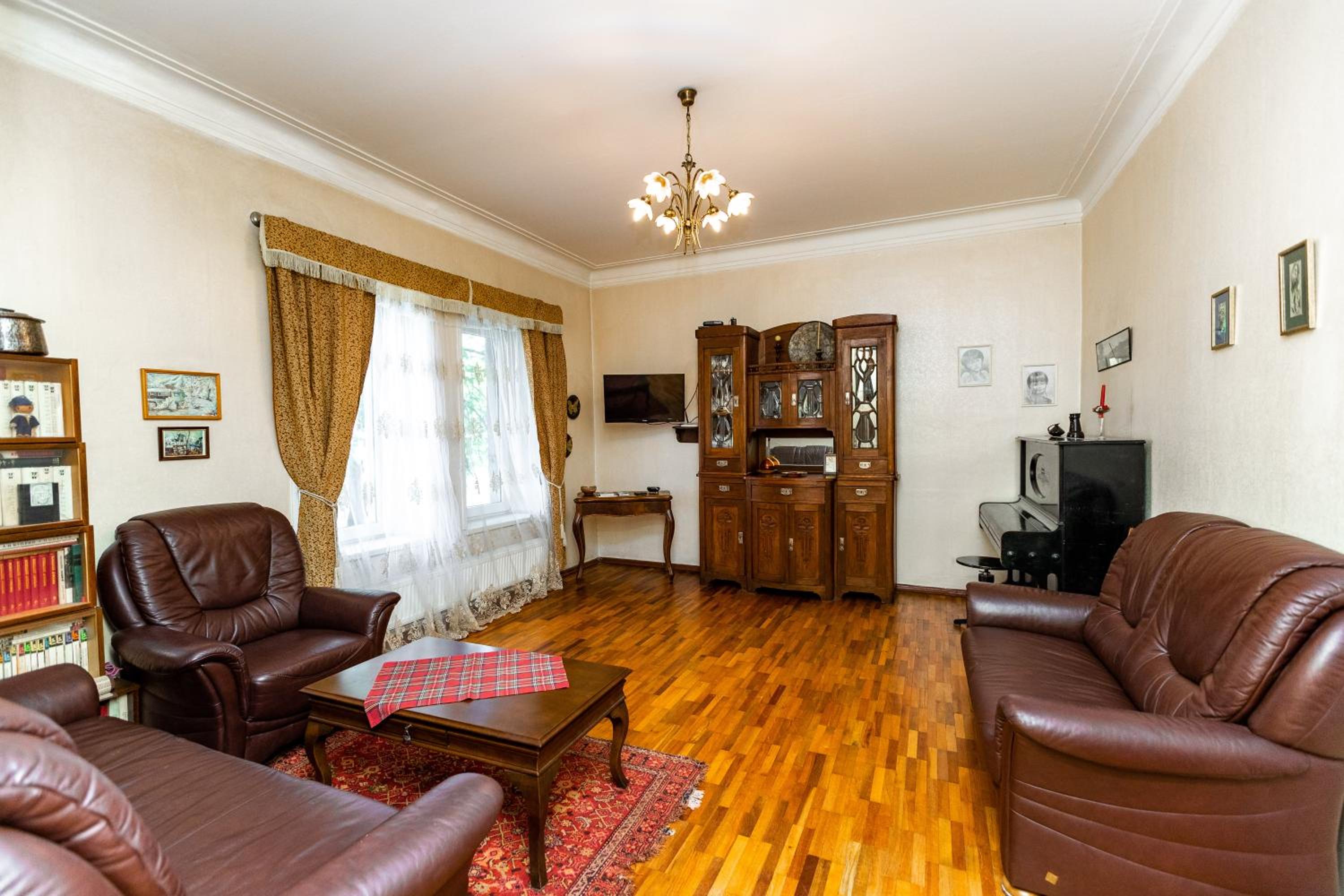 Vere House