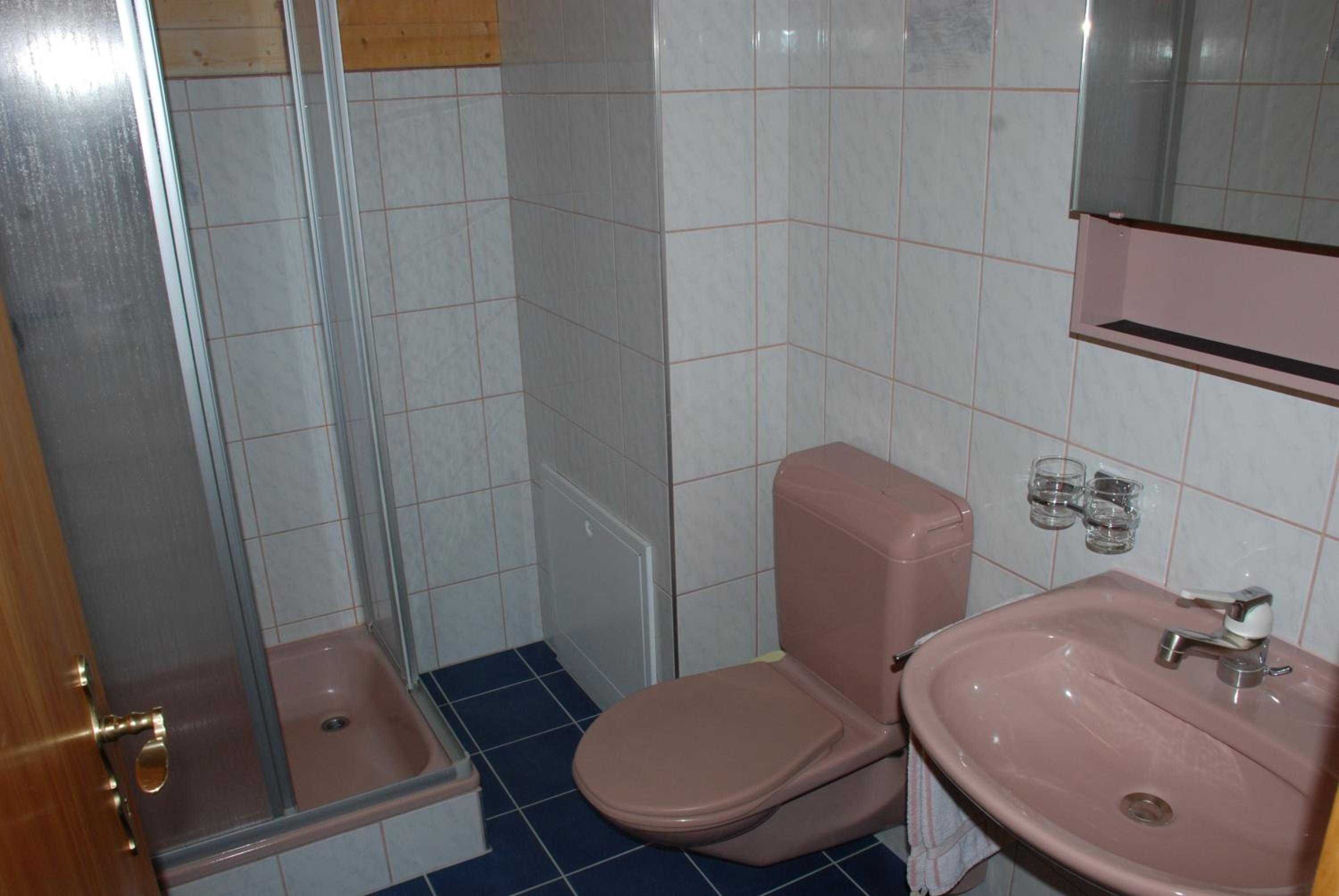Photo 32