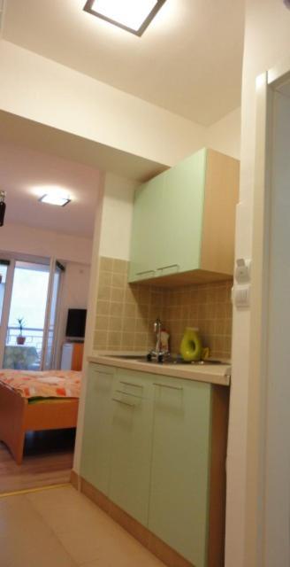 Accommodation Mell