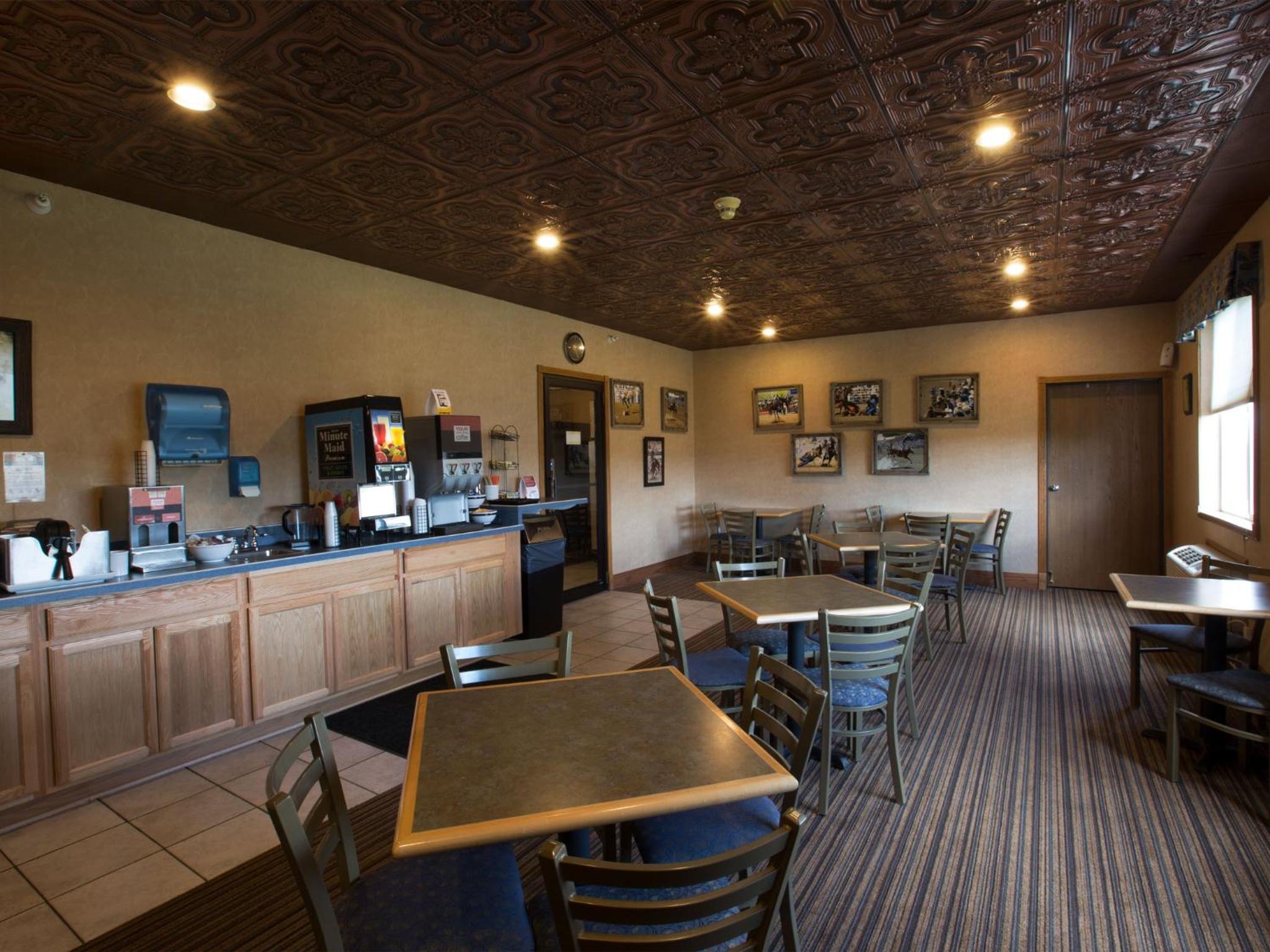 Miles City Hotel view 4