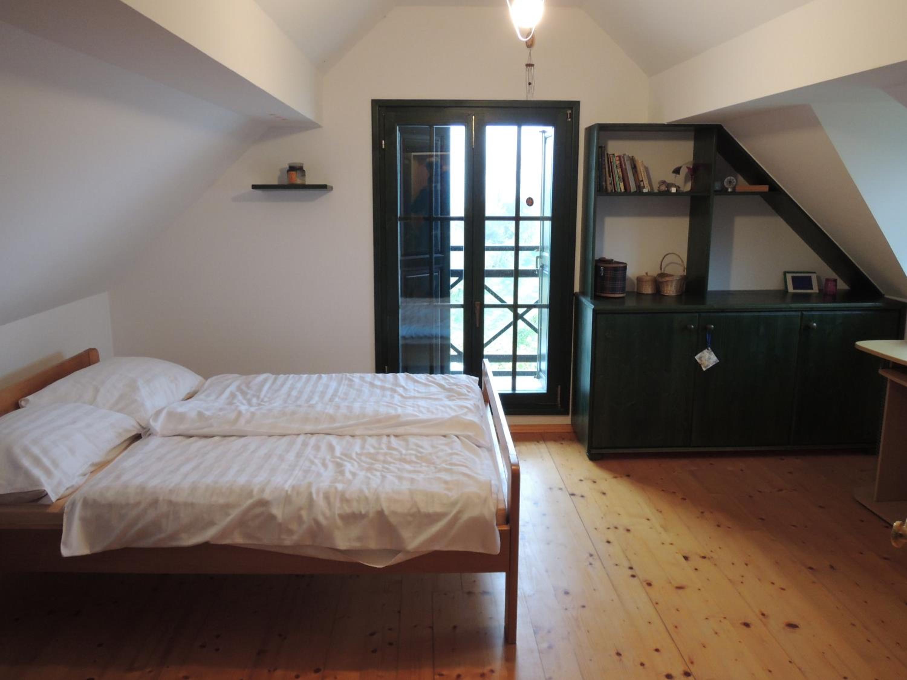 Vineyard Cottage Zdolsek view 5