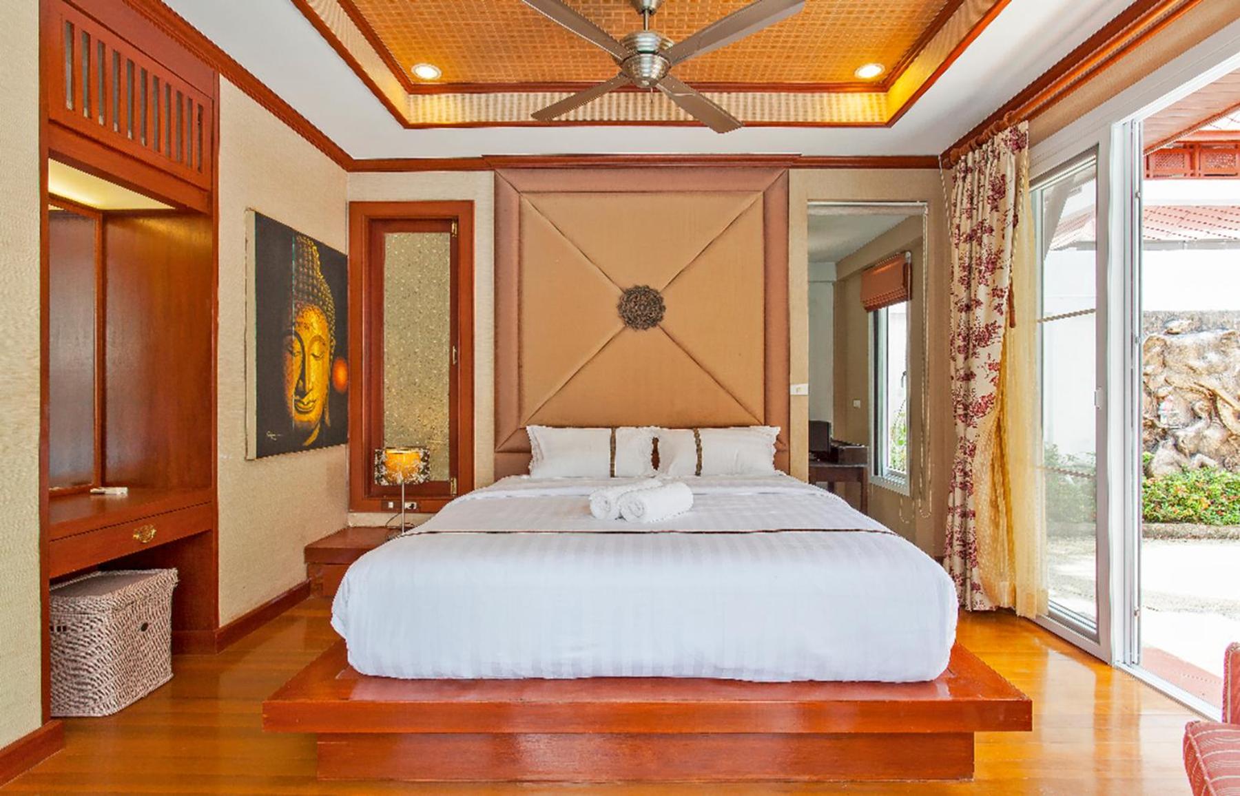 Thai style villa with very beautiful private pool view 5