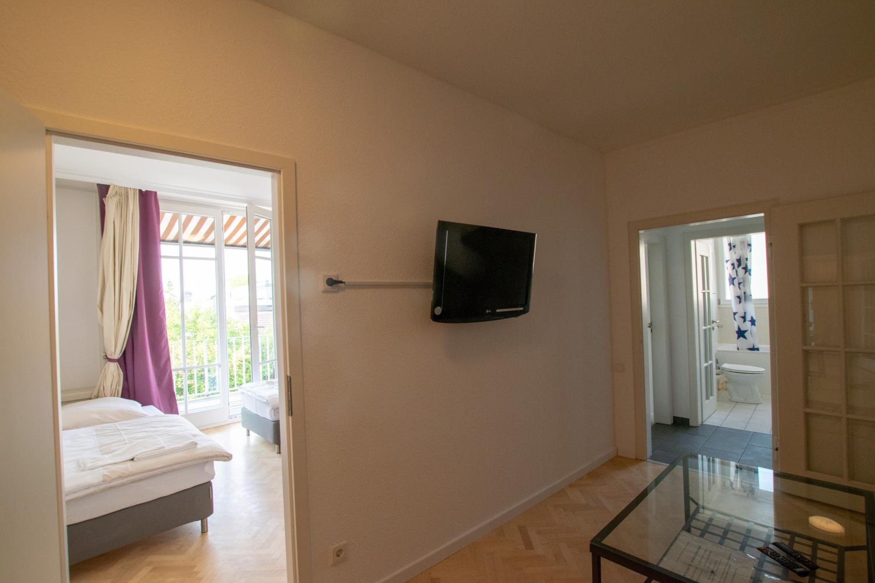 Photo 41