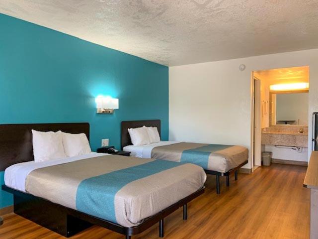 Lexington Vacations - Motel 6-Lexington, KY - Airport - Property Image 12