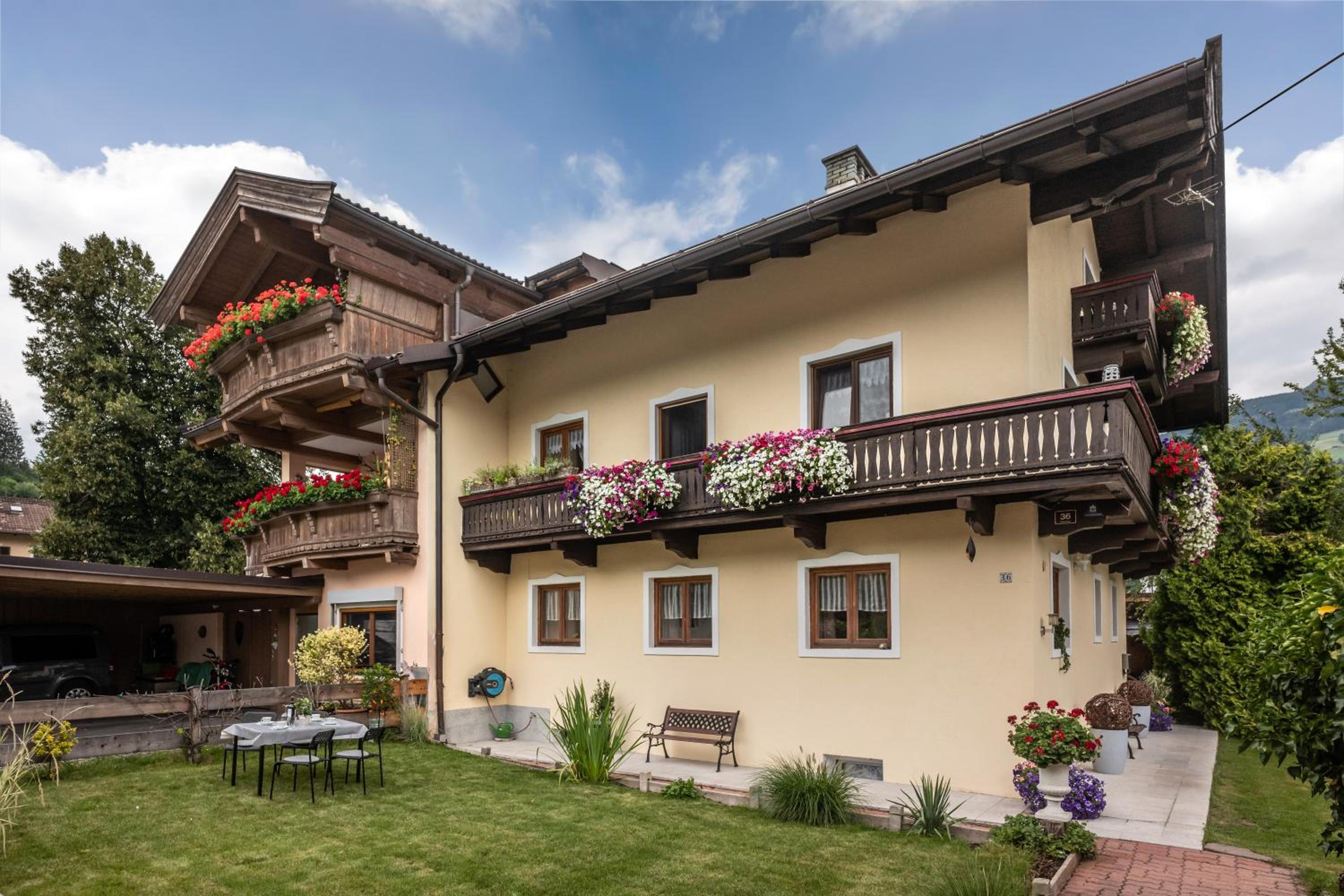 Salven-Lodge view 2