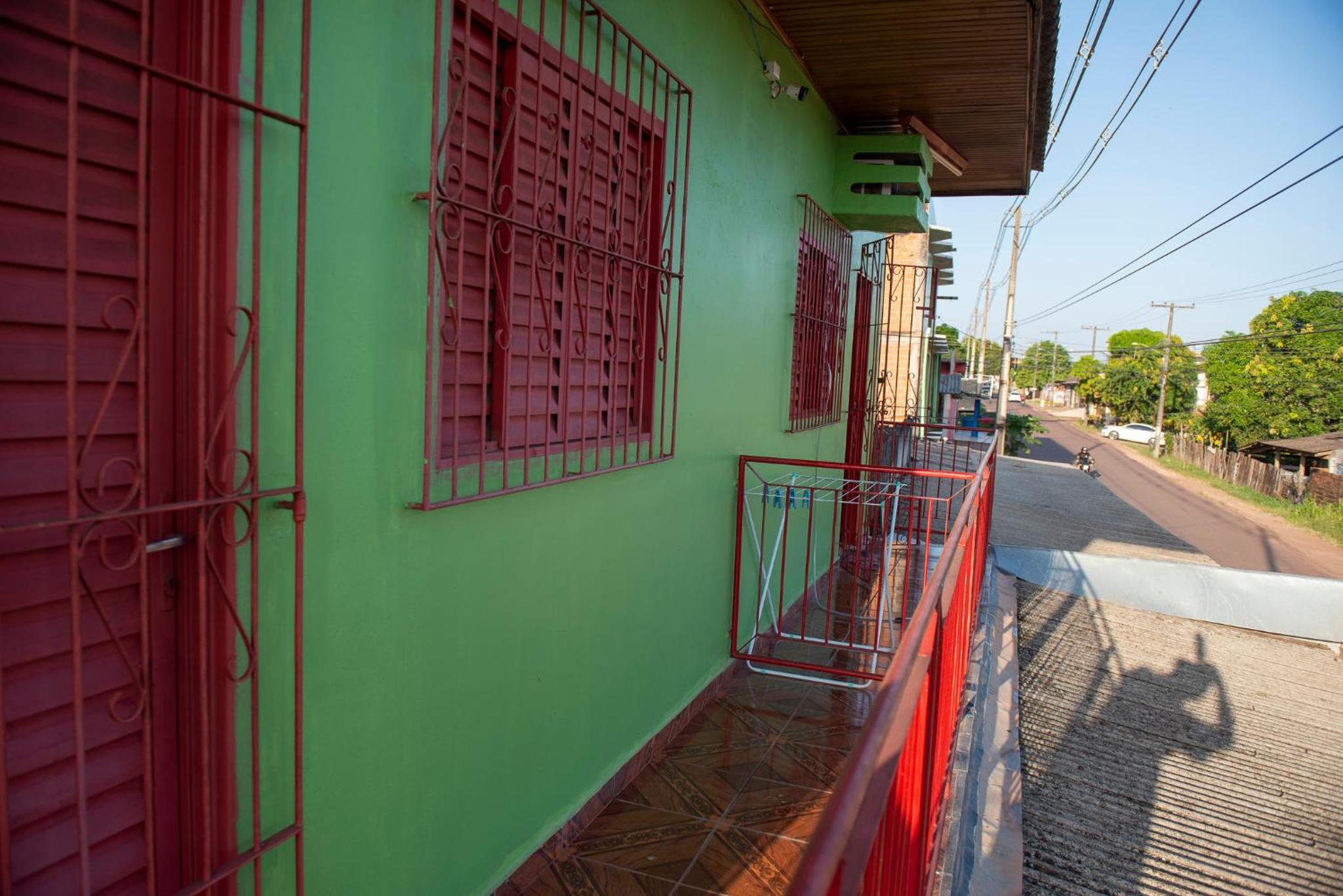Excelente Apartamento - Família Mangas Monteiro