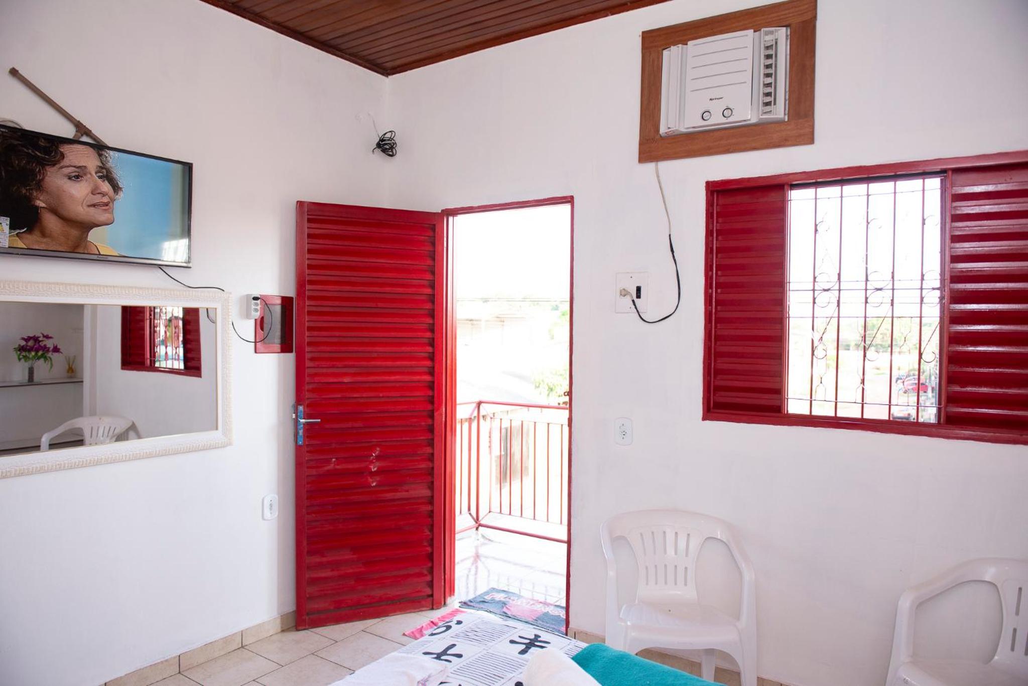 Excelente Apartamento - Família Mangas Monteiro