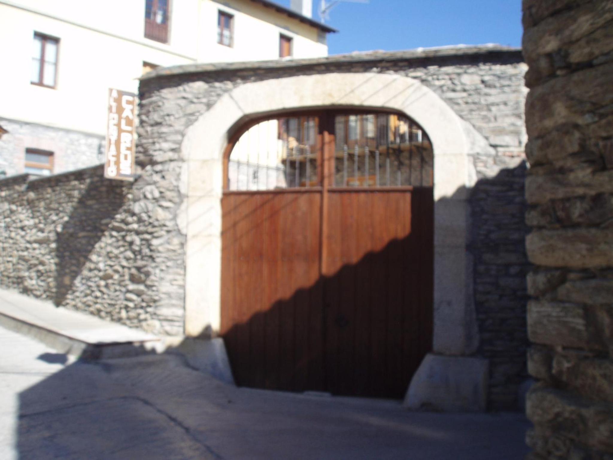 Photo 31