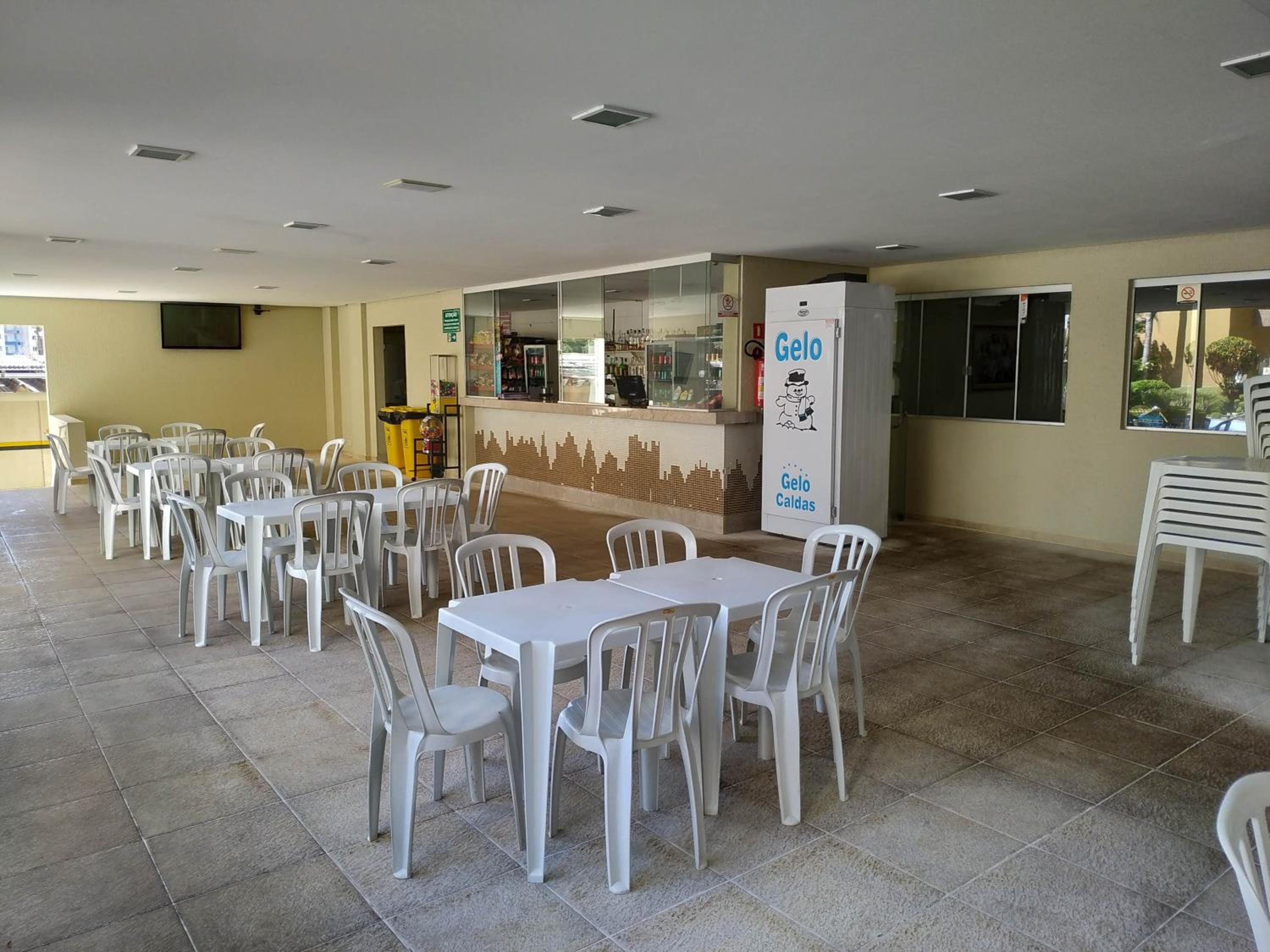 Caldas Novas - Prive das Thermas II - Apt 2 Qts suíte vista PQ AQUÁTICO
