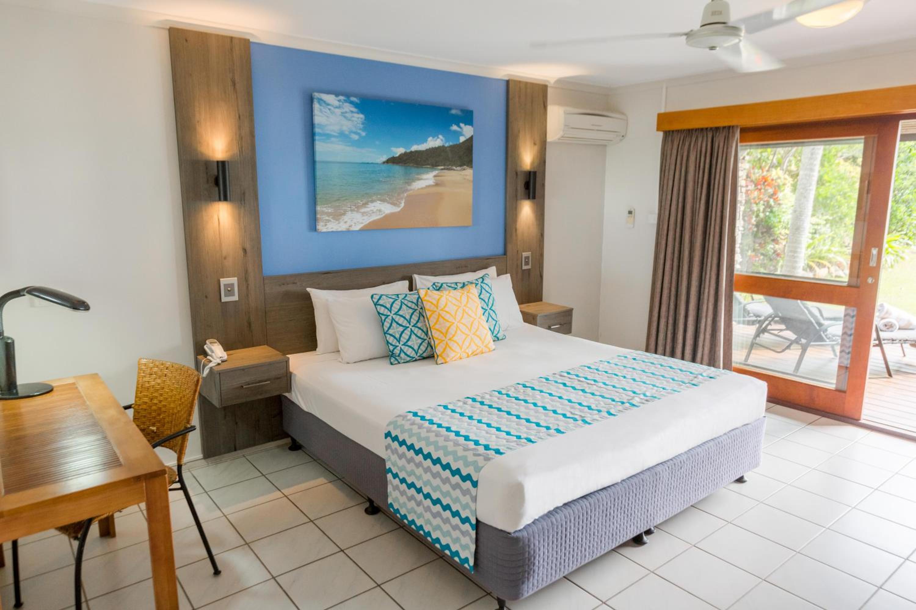 Turtle Cove Beach Resort - Adults Only LGBTQIA & Allies
