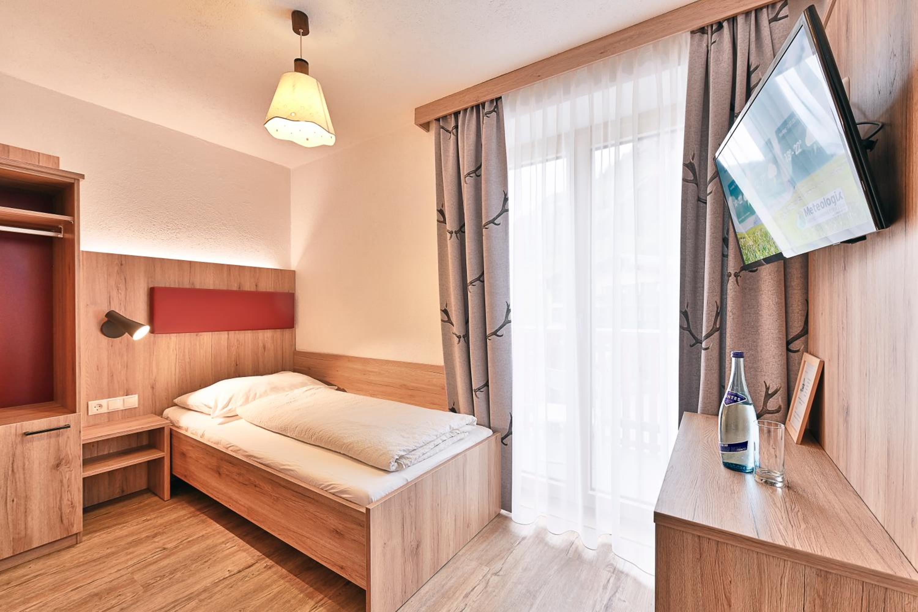Haus Flexen rooms & apartments