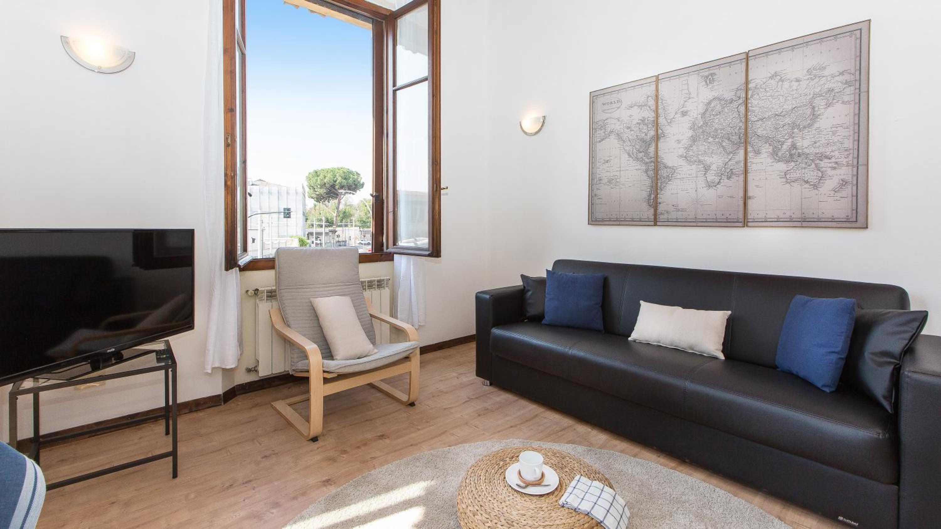 Rental in Rome - Santa Maria Novella Palace