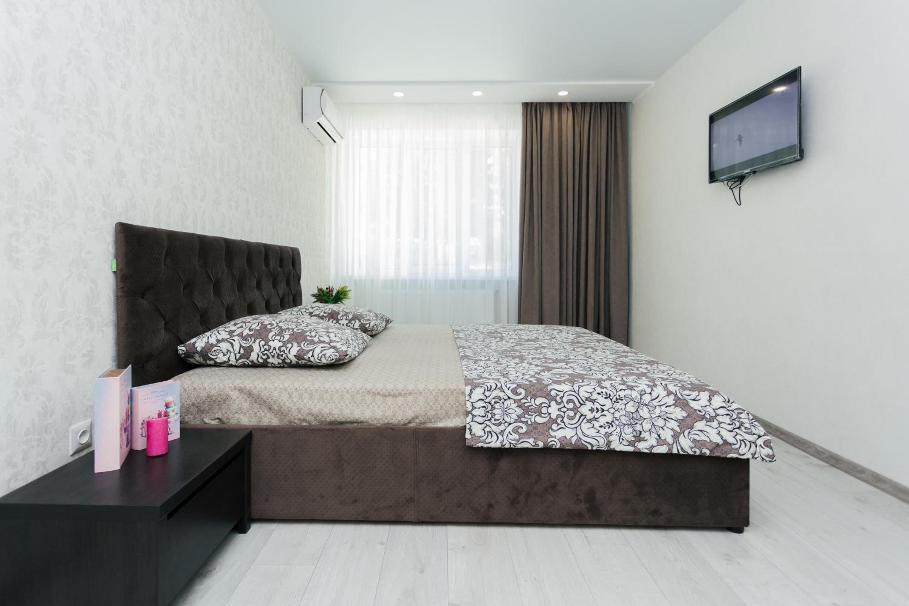 Luxury apart-hotel on Kharkovskaya near Lavina 1 floor
