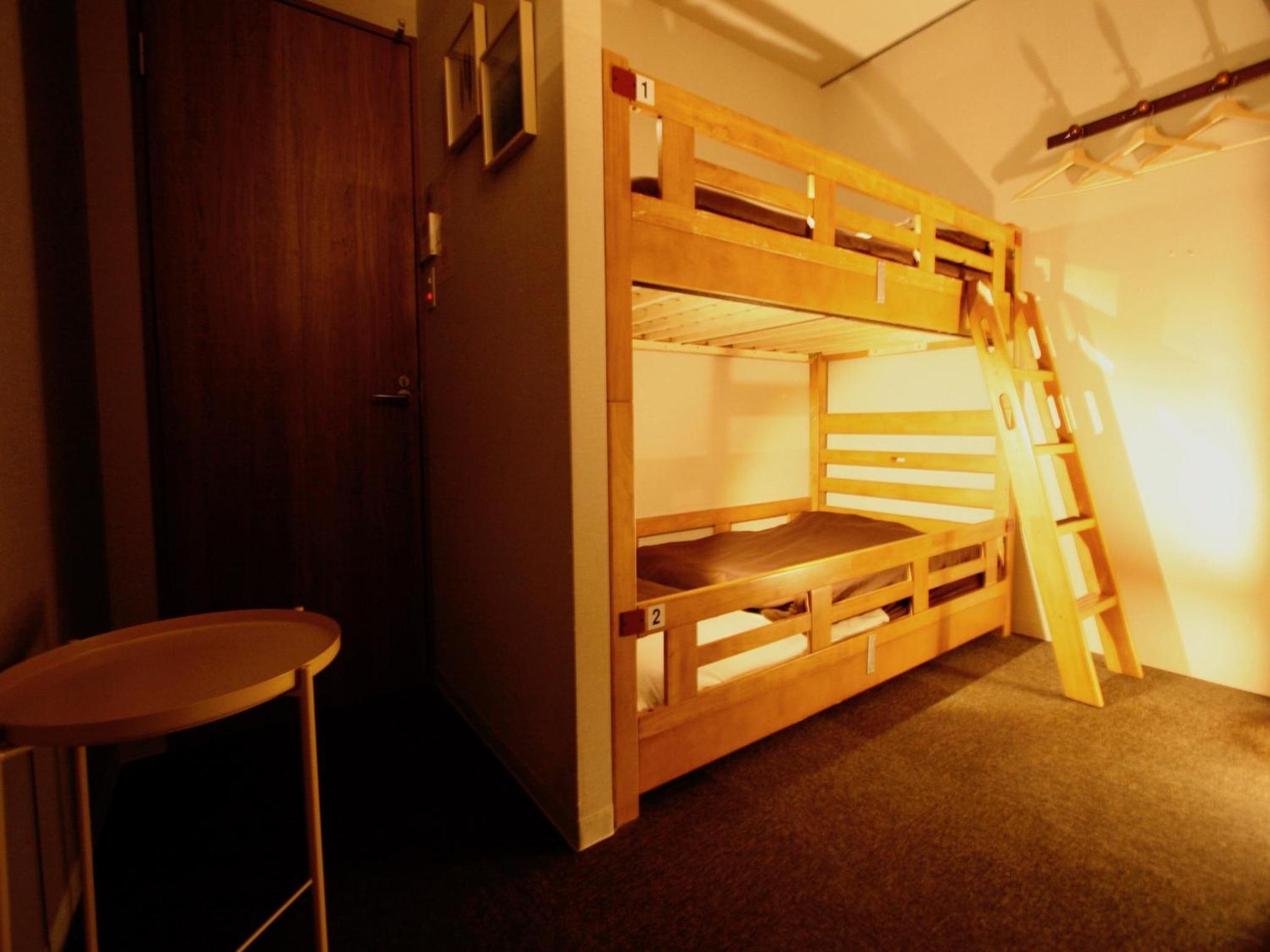 Osaka Guesthouse Nest