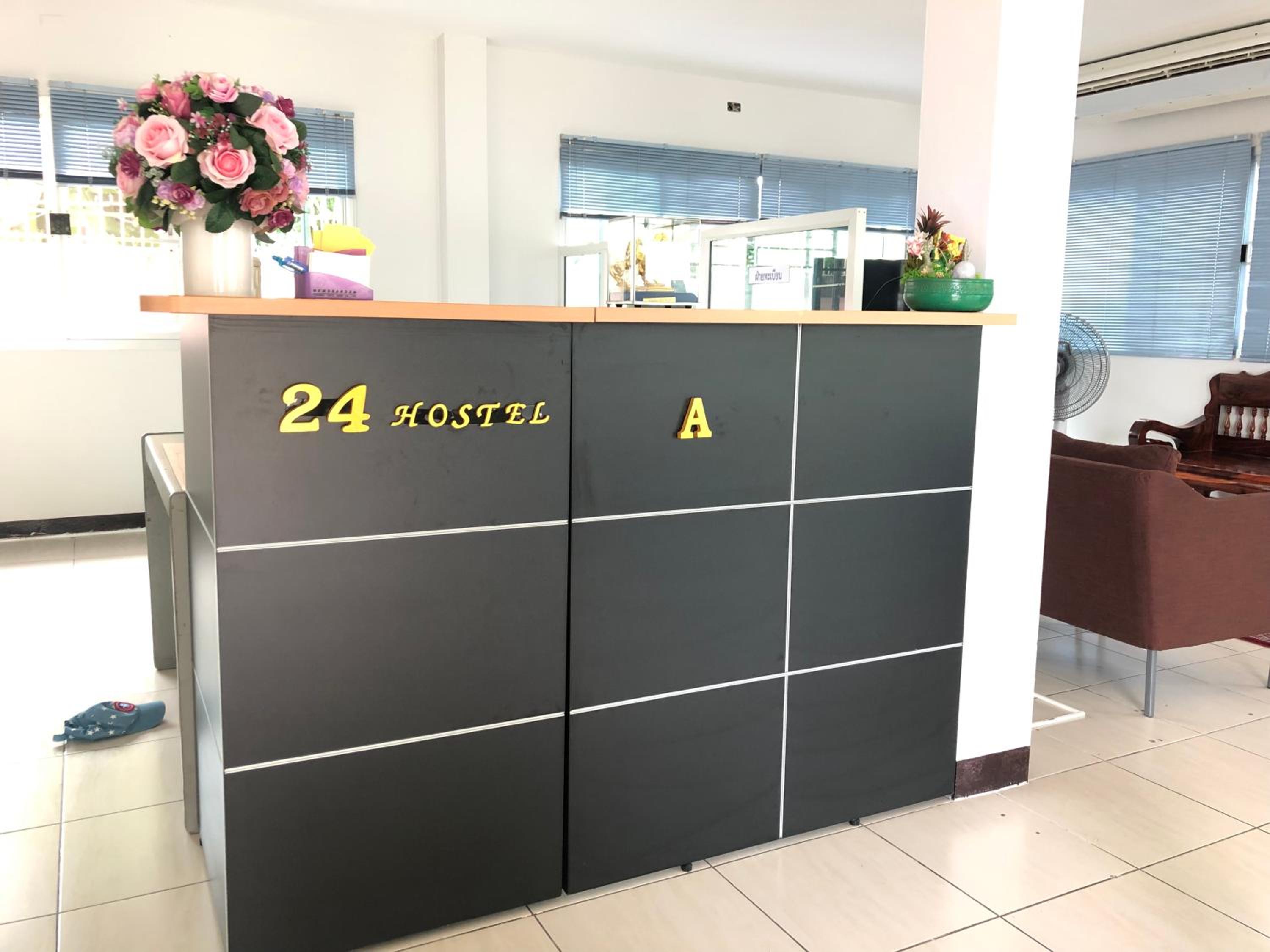 24 Hostel Donmuang view 3