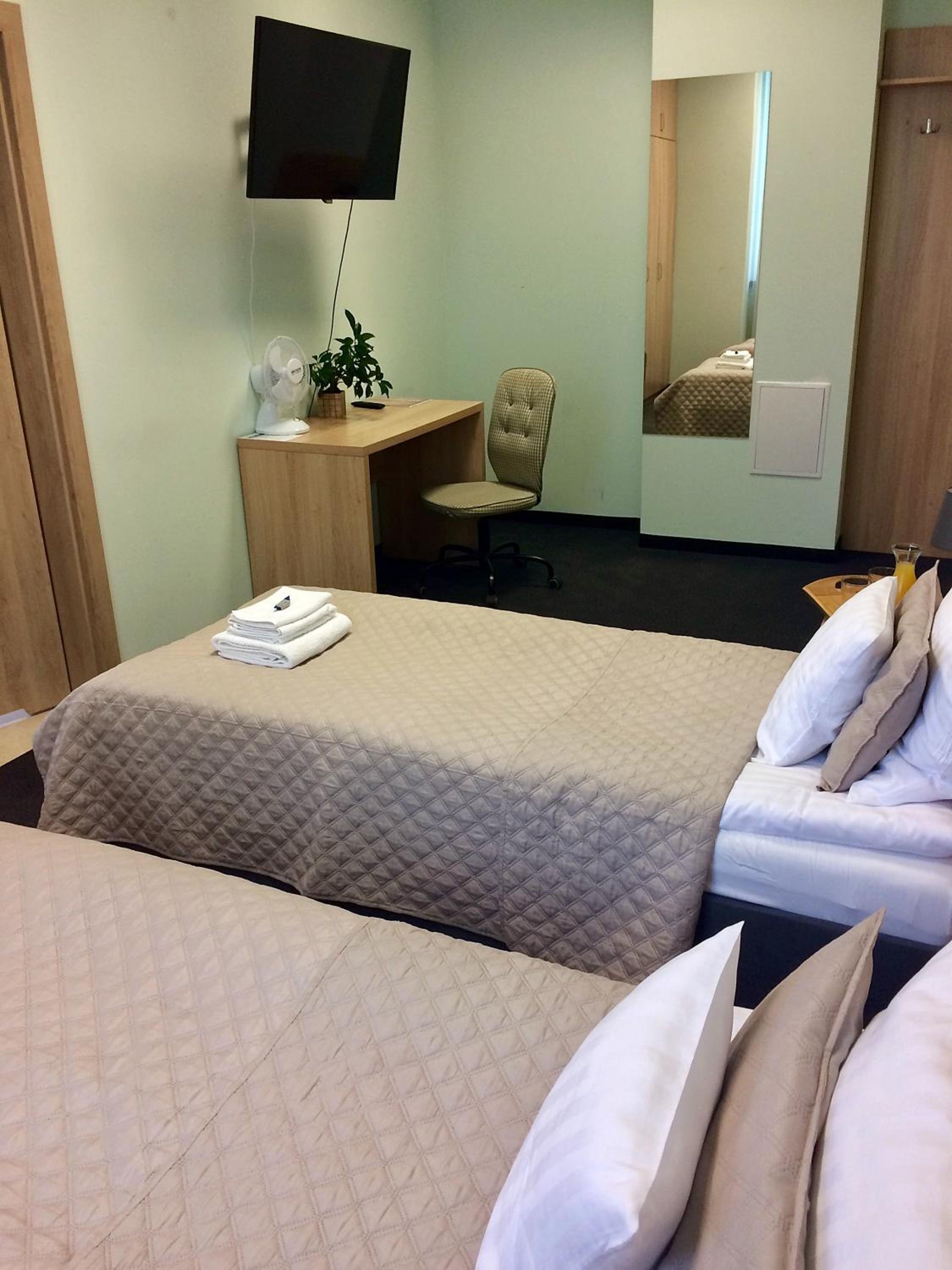 3Rooms view 5