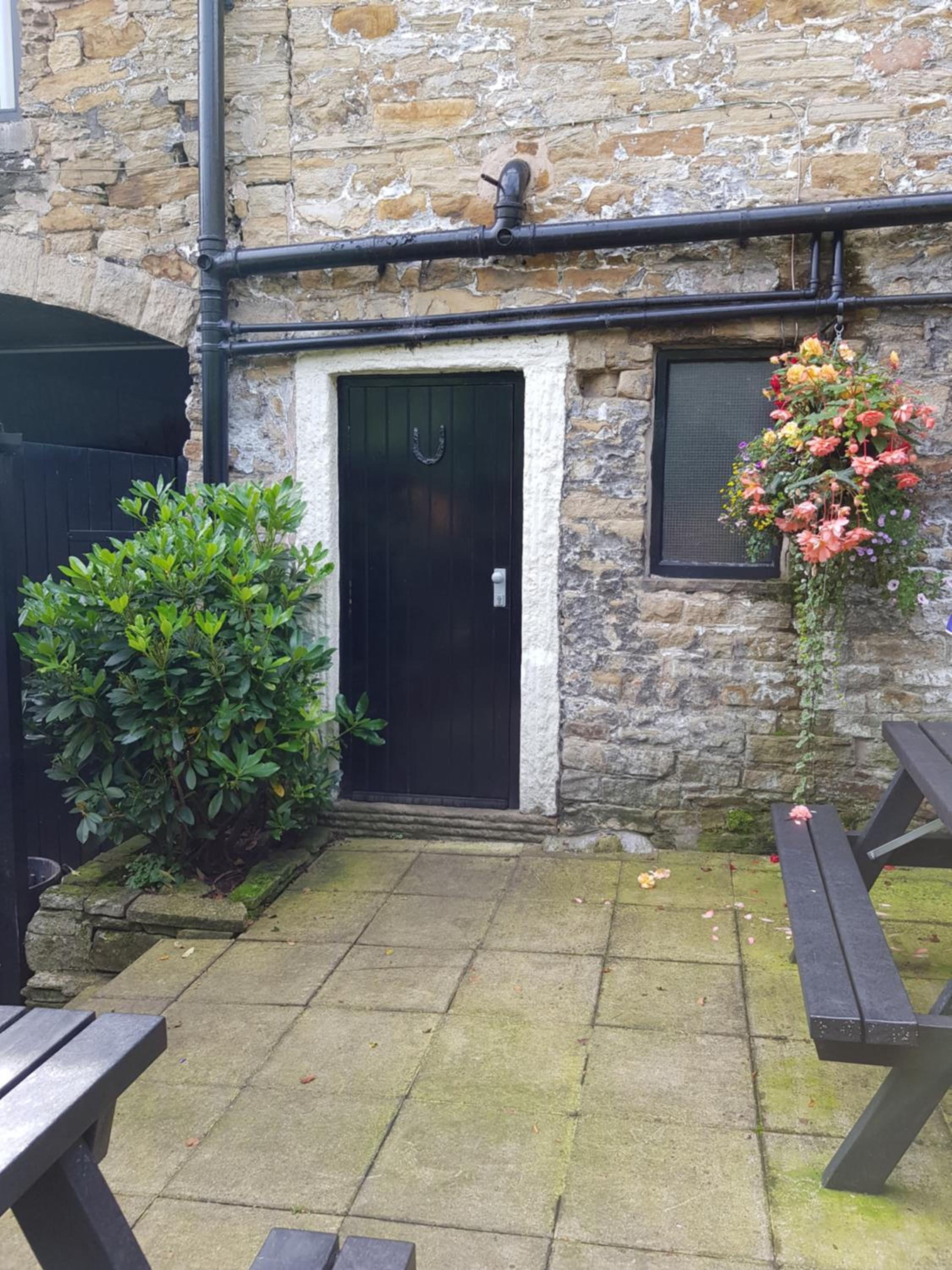 Bolton Vacations - Black Dog Inn - Property Image 42
