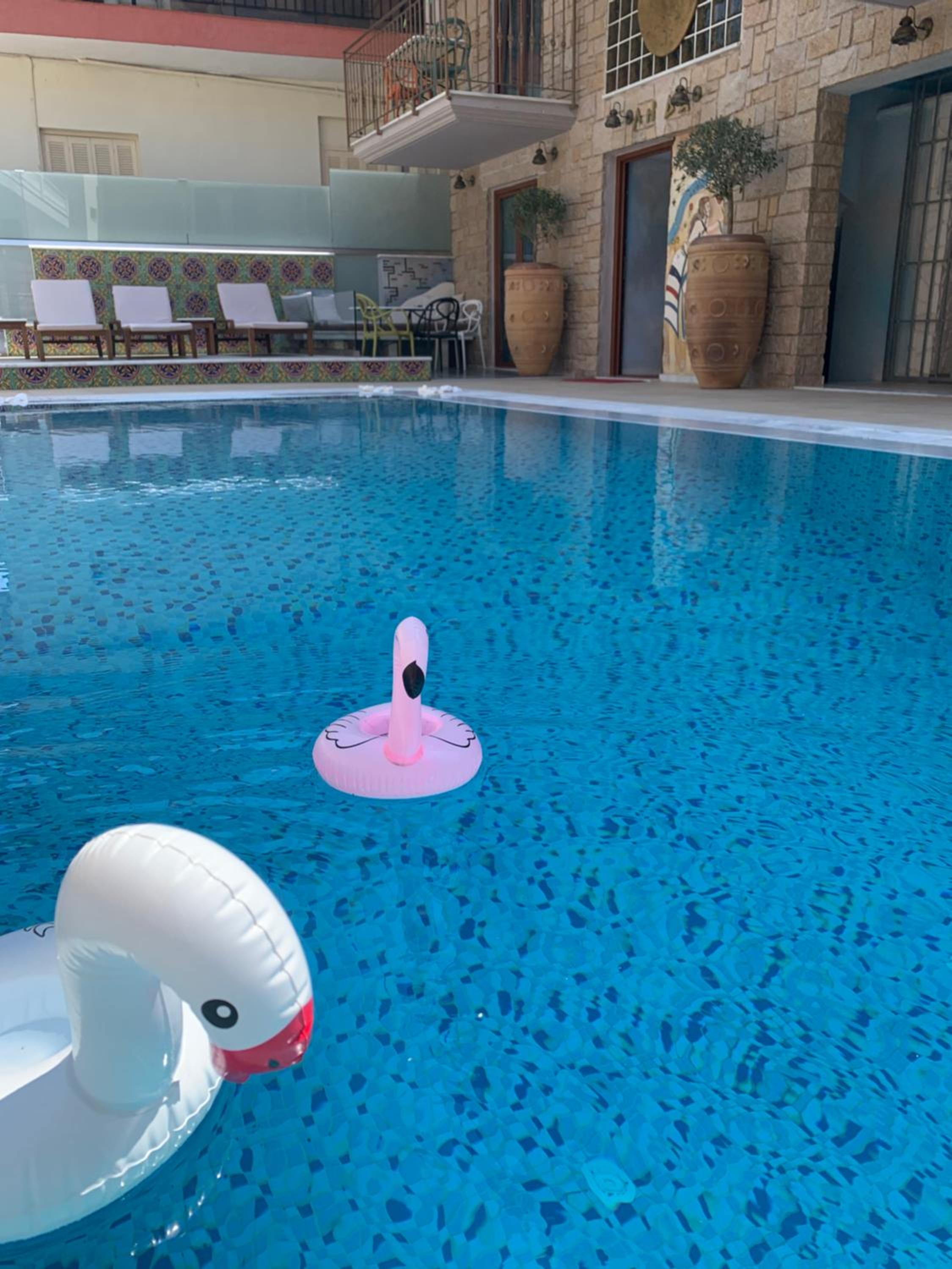 Leda Suites