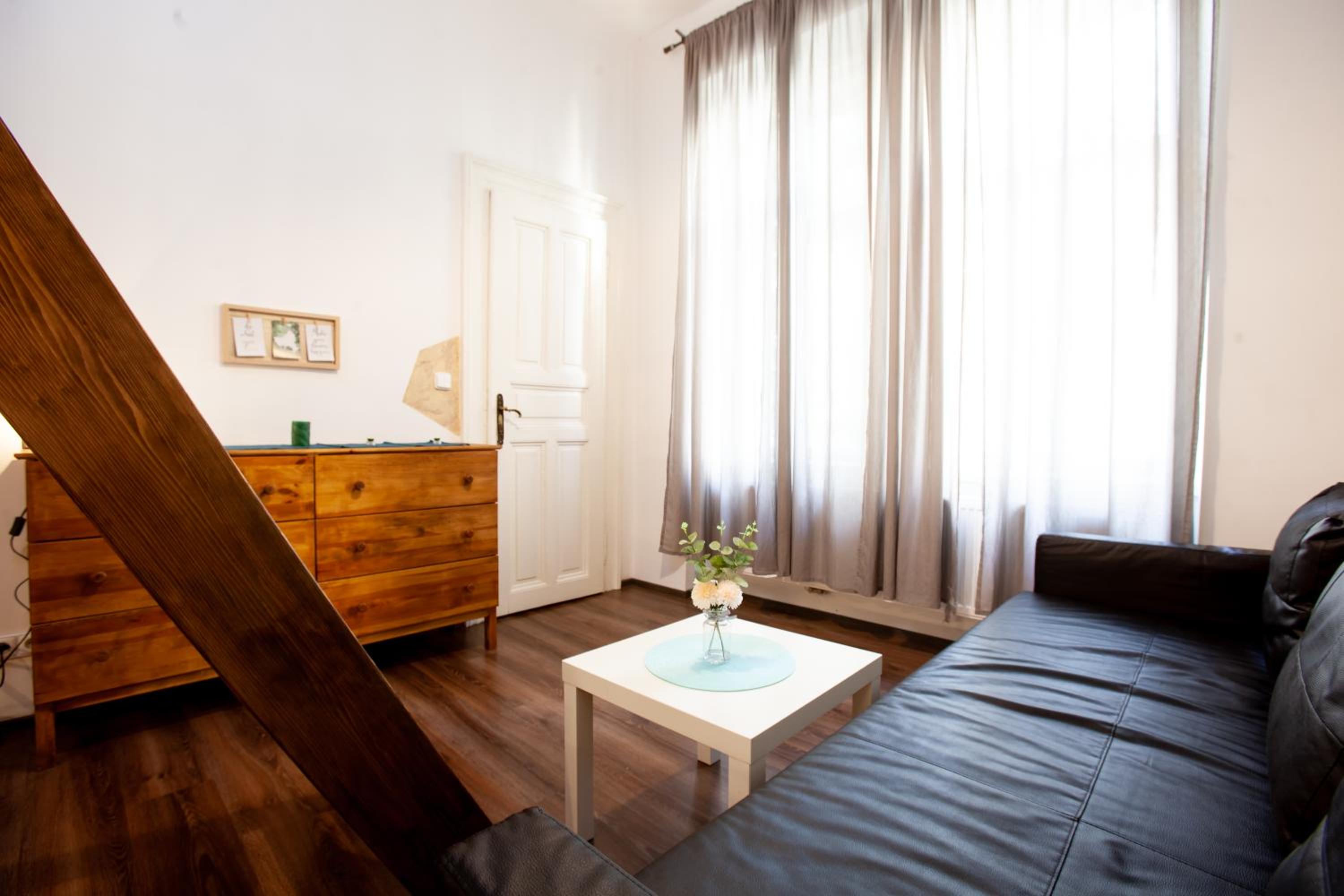 Wow Wow Apartment