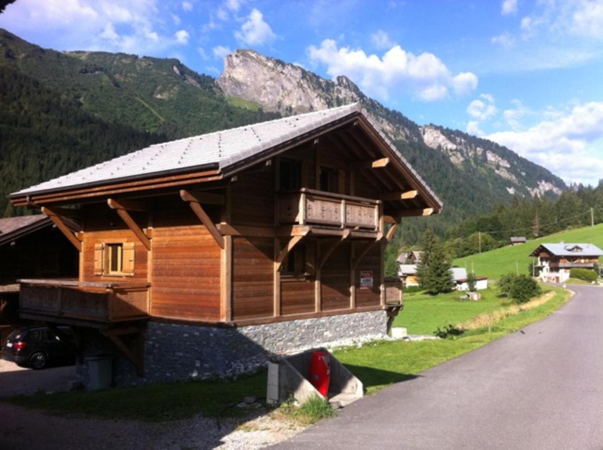 Photo 10
