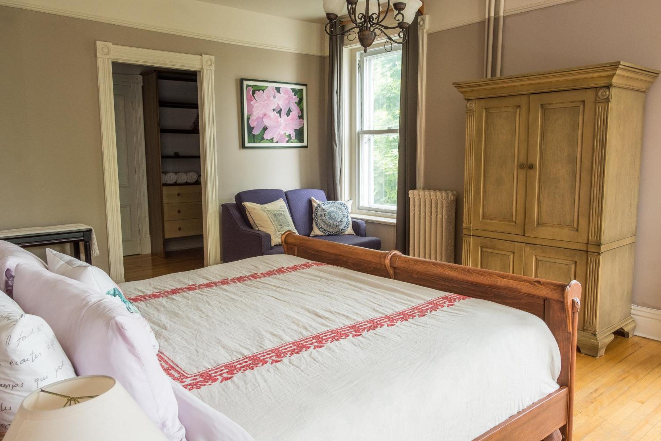 Levis Vacations - Auberge de la Visitation - Property Image 12
