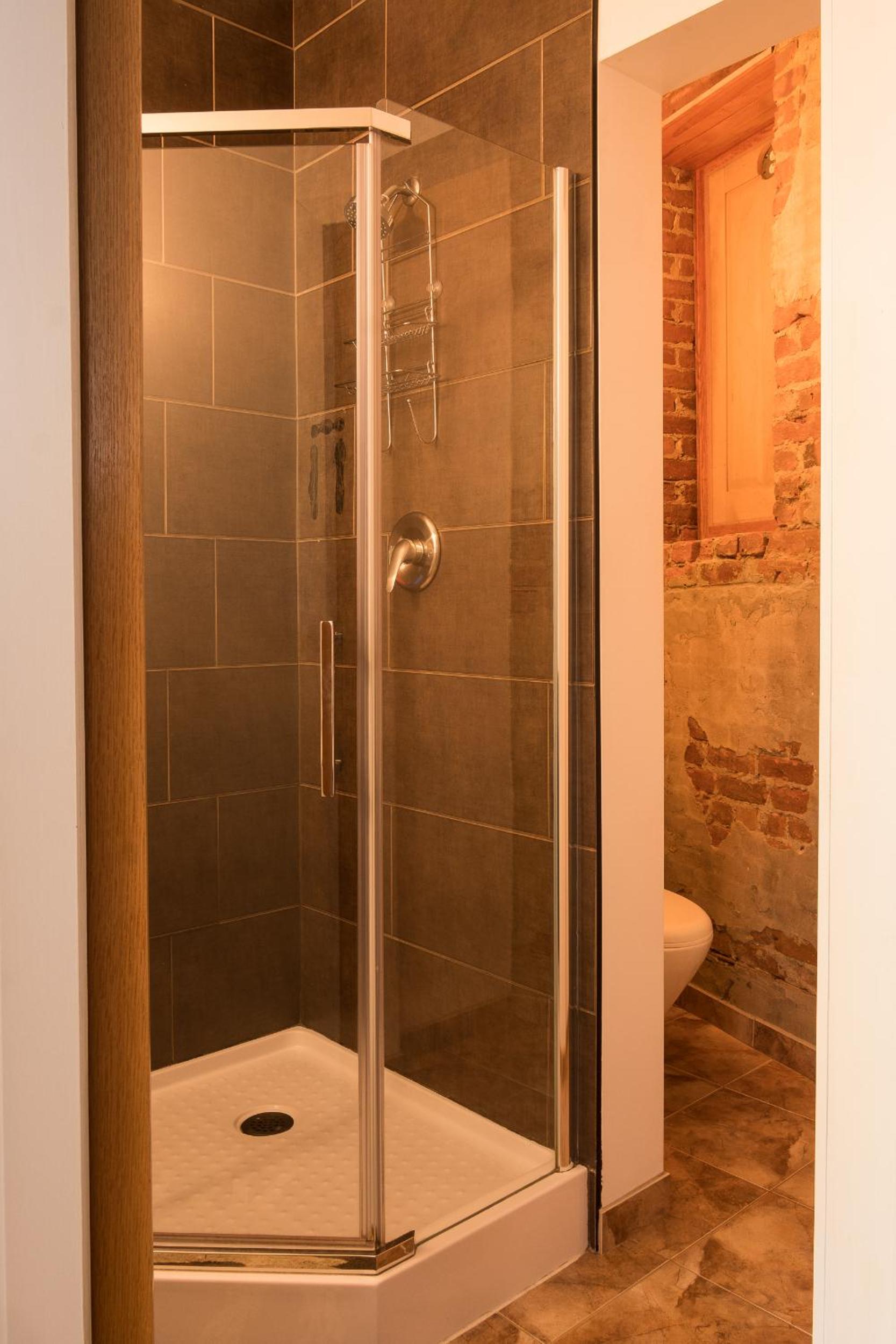 Levis Vacations - Auberge de la Visitation - Property Image 3